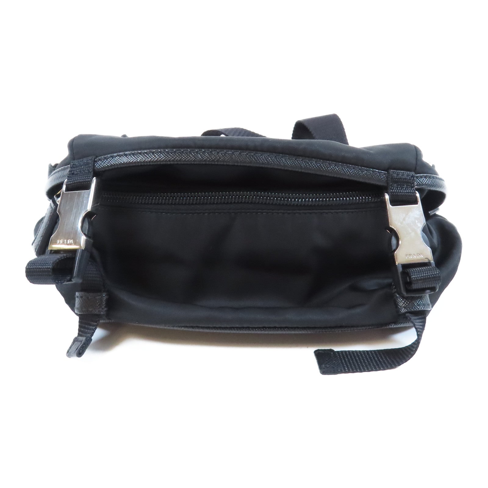 PRADA 尼龍Shoulder Bag銀扣肩背袋黑色