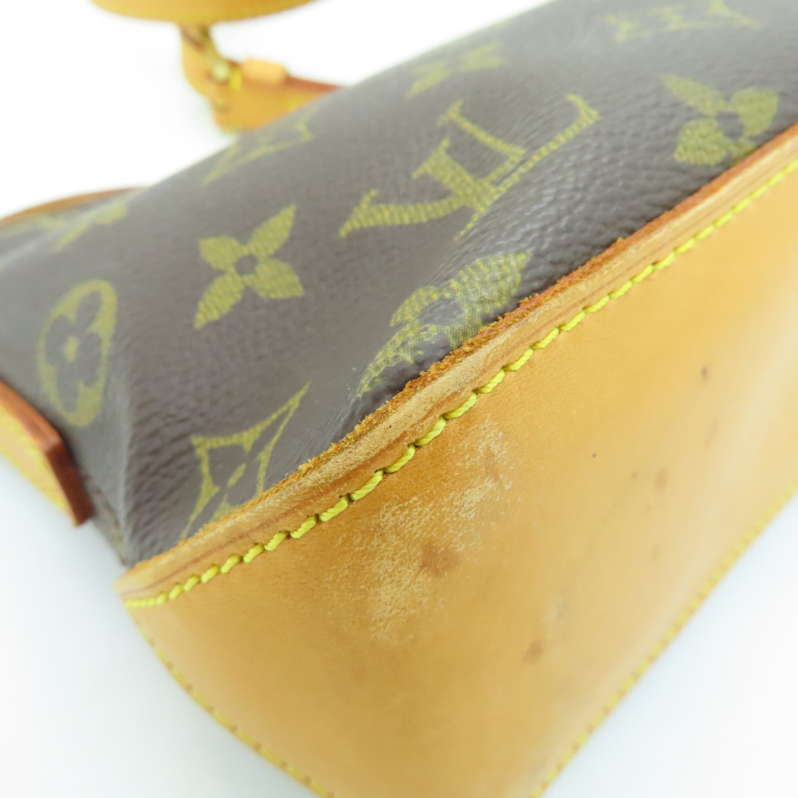 LOUIS VUITTON Monogram Trotteur金扣肩背袋啡色