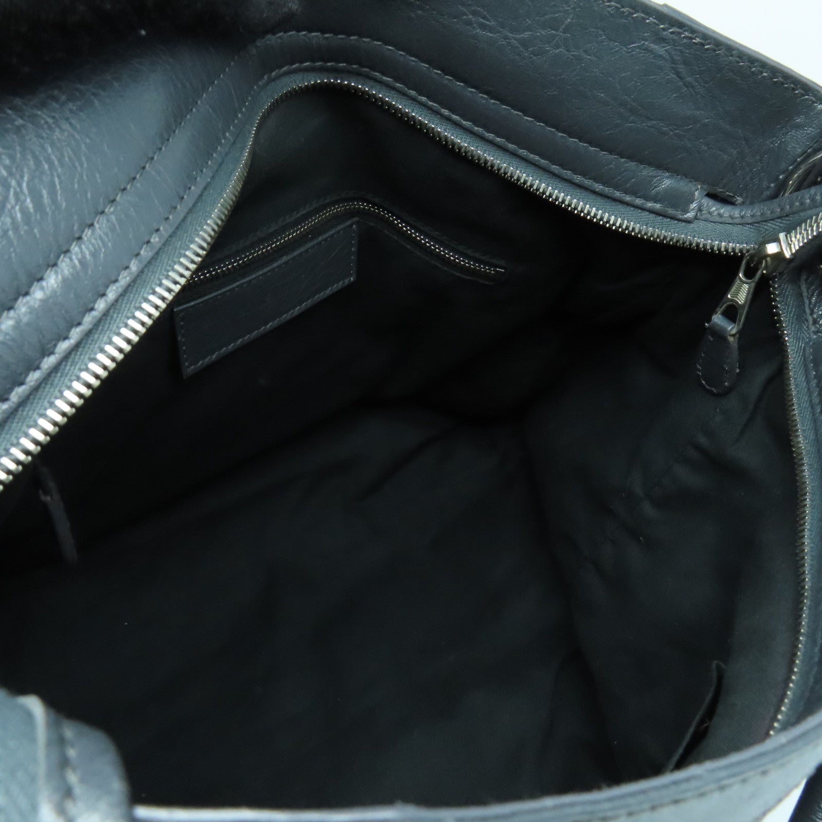 BALENCIAGA 牛皮皮革Giant Velo银扣肩背袋灰色