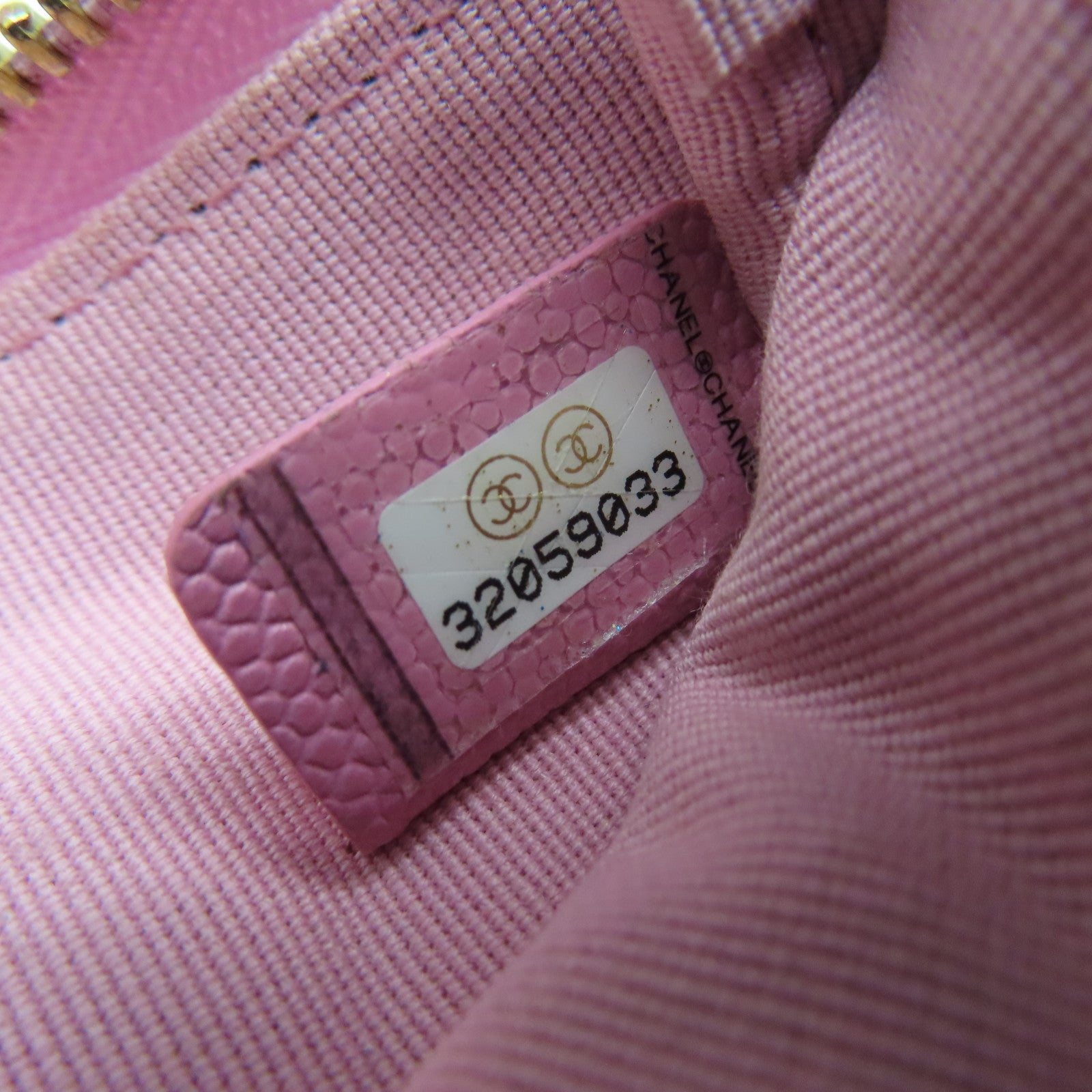 CHANEL Diamond Caviar Leather Mini Pouch Gold Buckle Clutch Pink