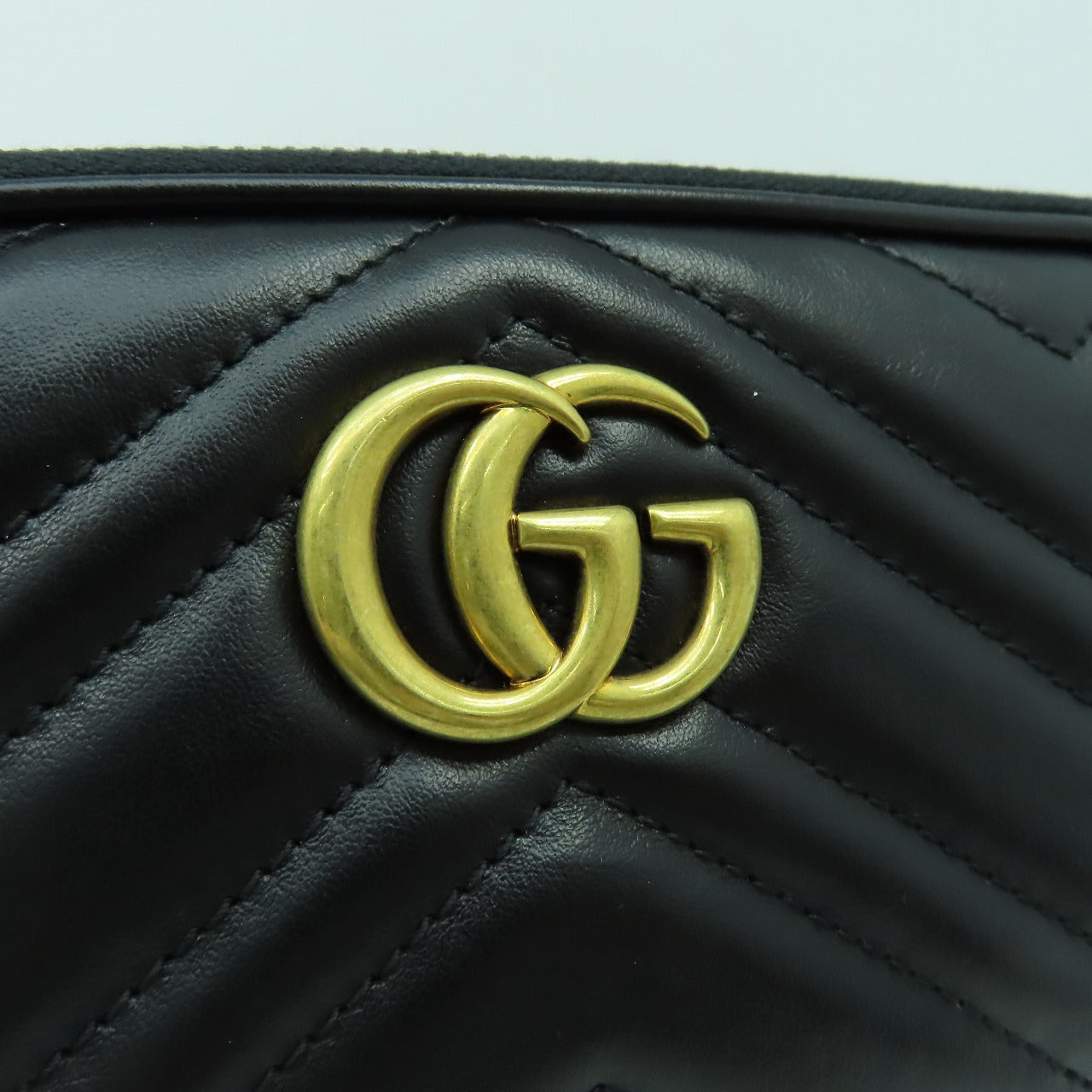 GUCCI 牛皮皮革GG Marmont金扣鏈帶肩背袋黑色