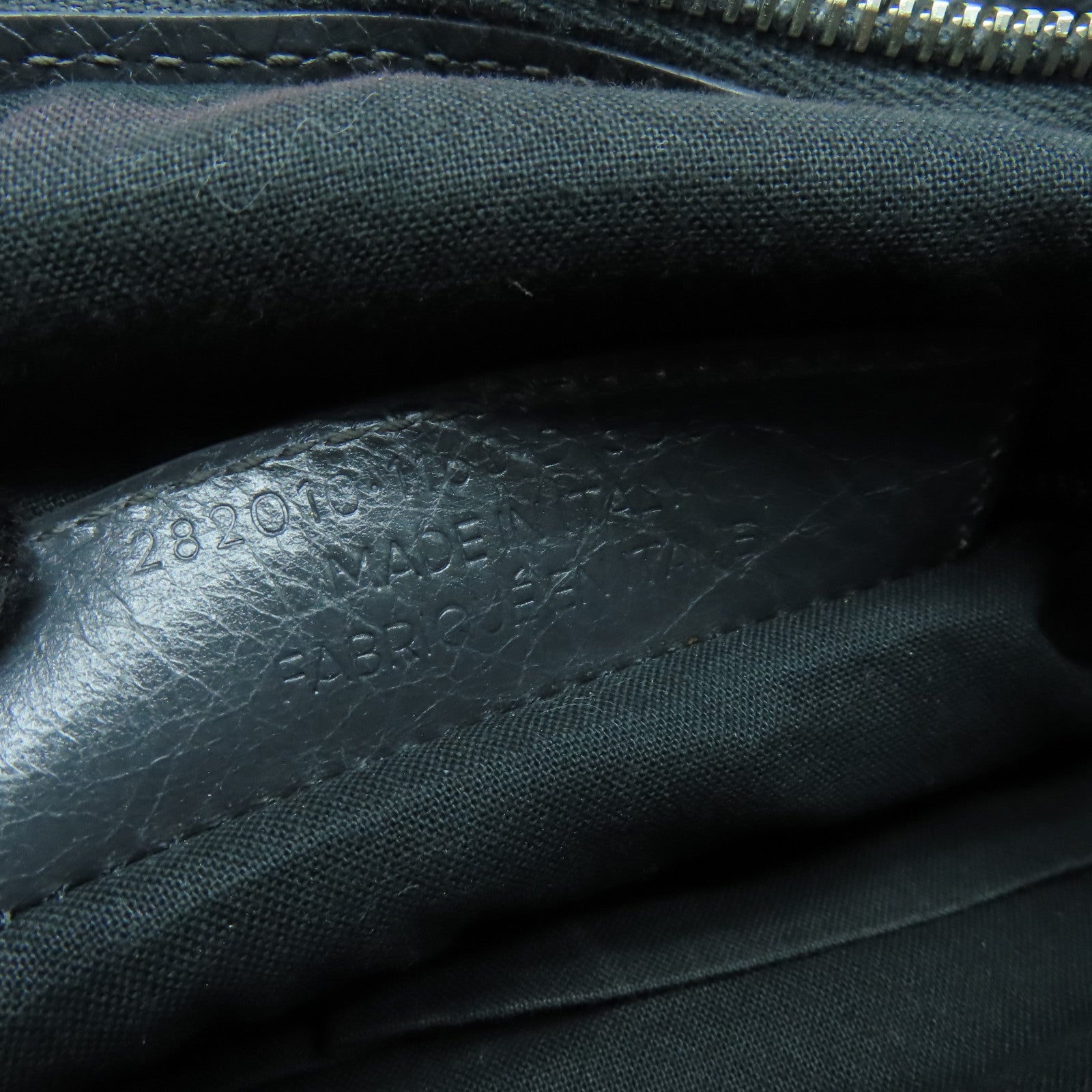 BALENCIAGA 牛皮皮革Giant Velo银扣肩背袋灰色