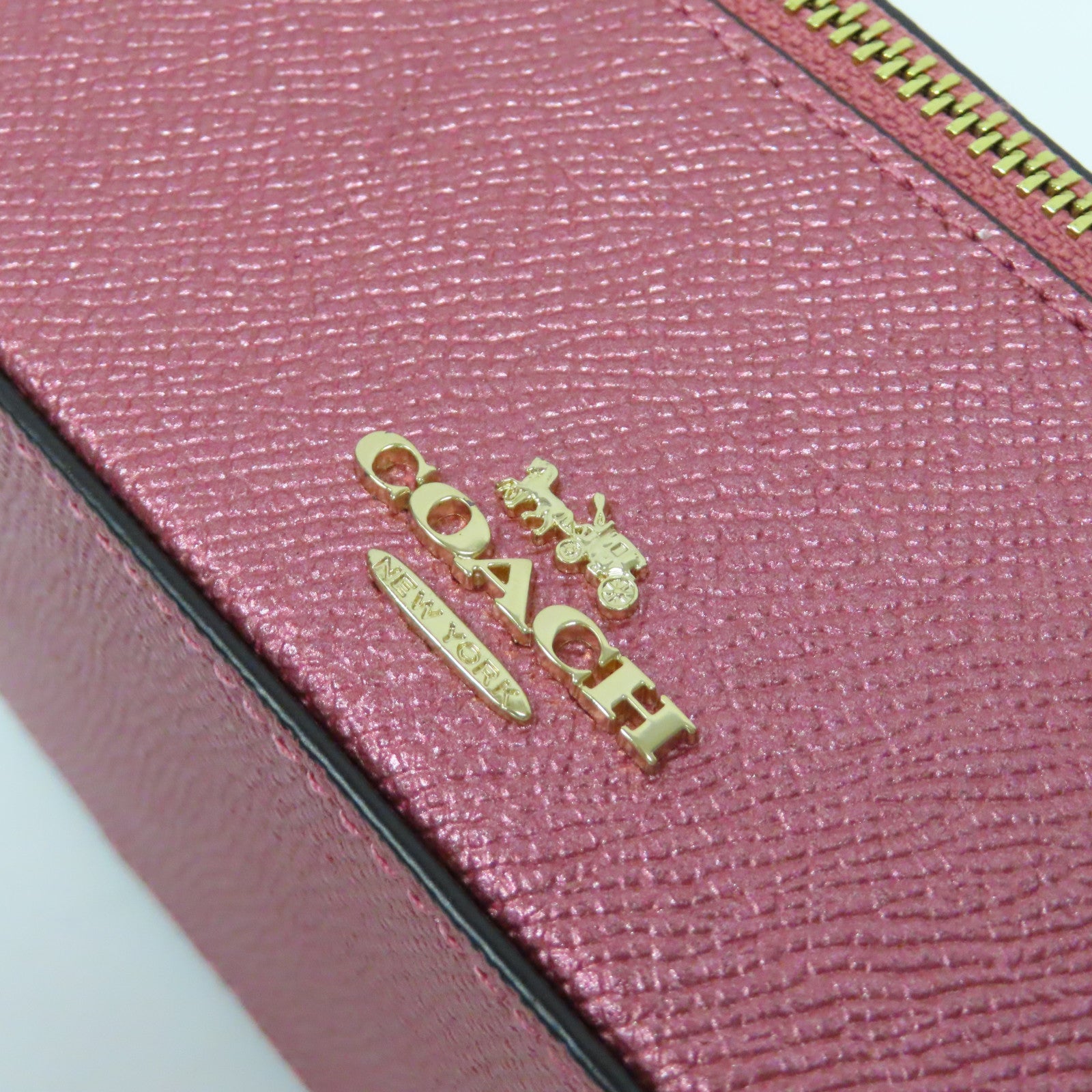 COACH 皮革Mini Vanity Case金扣手挽袋粉紅色