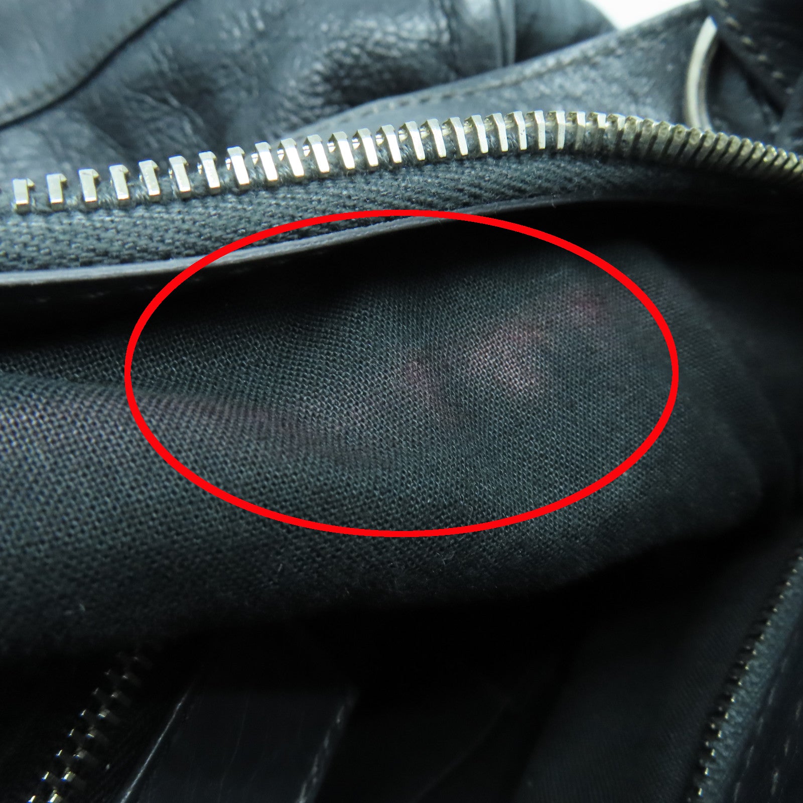 BALENCIAGA 牛皮皮革Giant Velo银扣肩背袋灰色