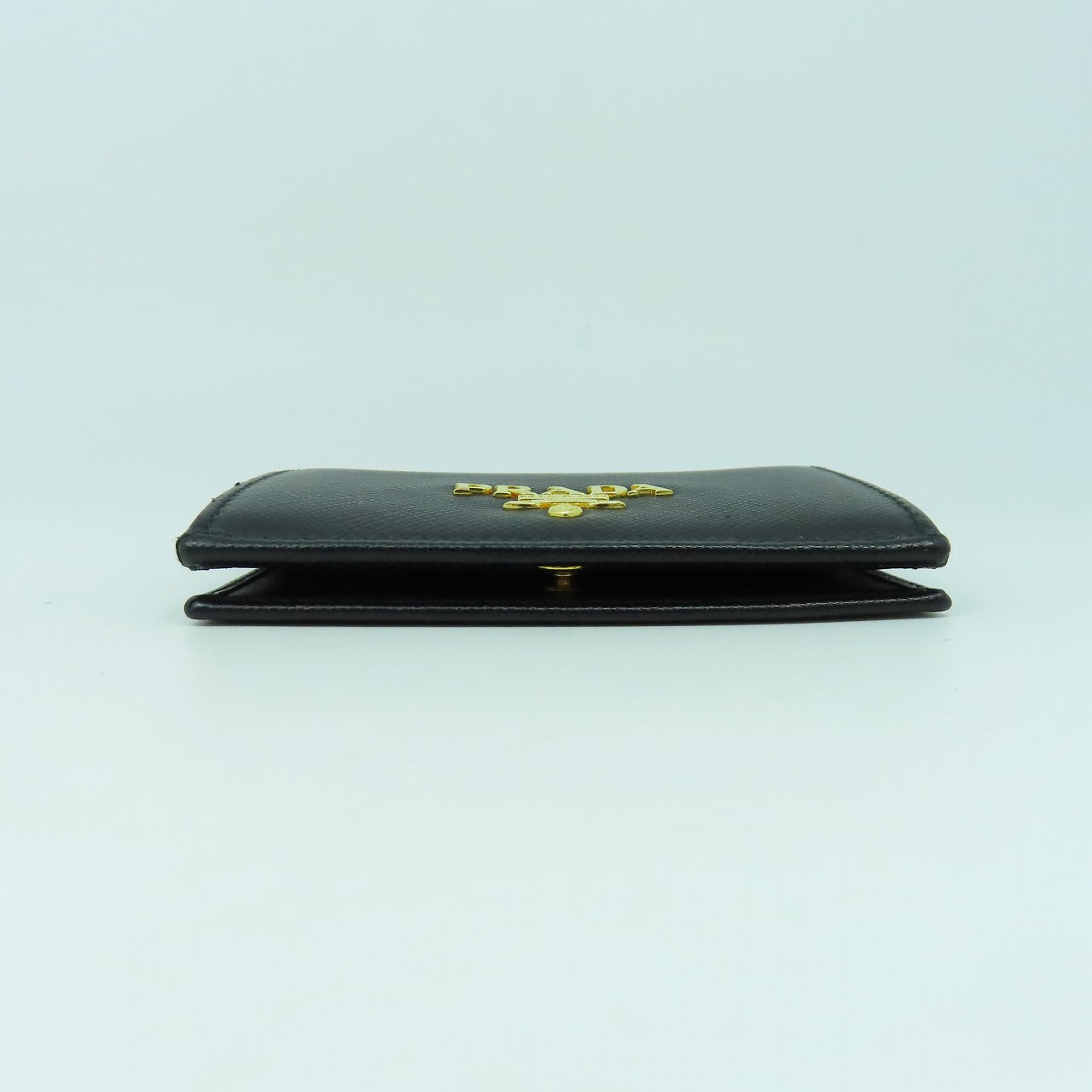 PRADA 牛皮皮革Card Case金扣卡片套黑色
