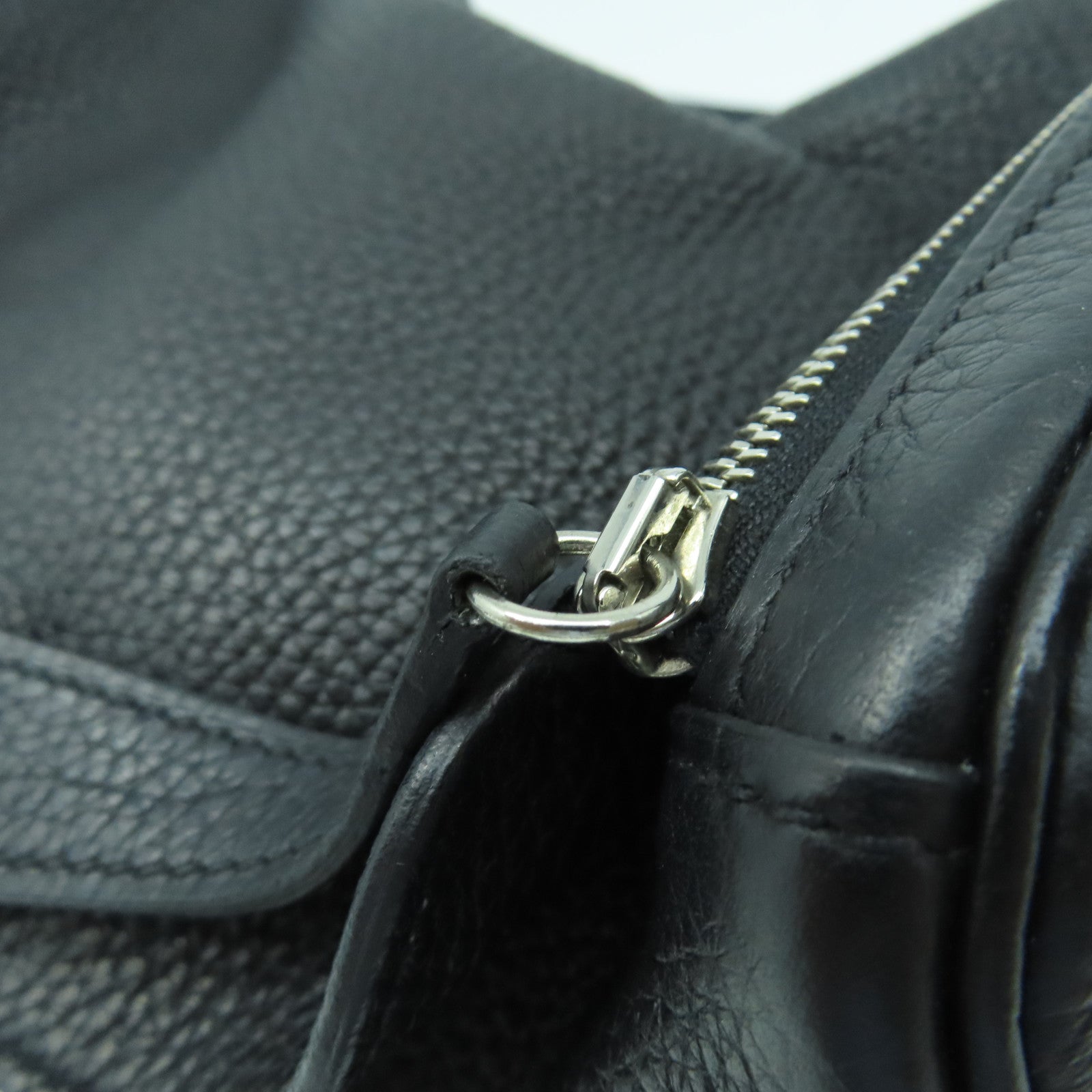 HERMES Taurillon Clemence皮革Lindy 26銀扣手挽肩背兩用袋黑色