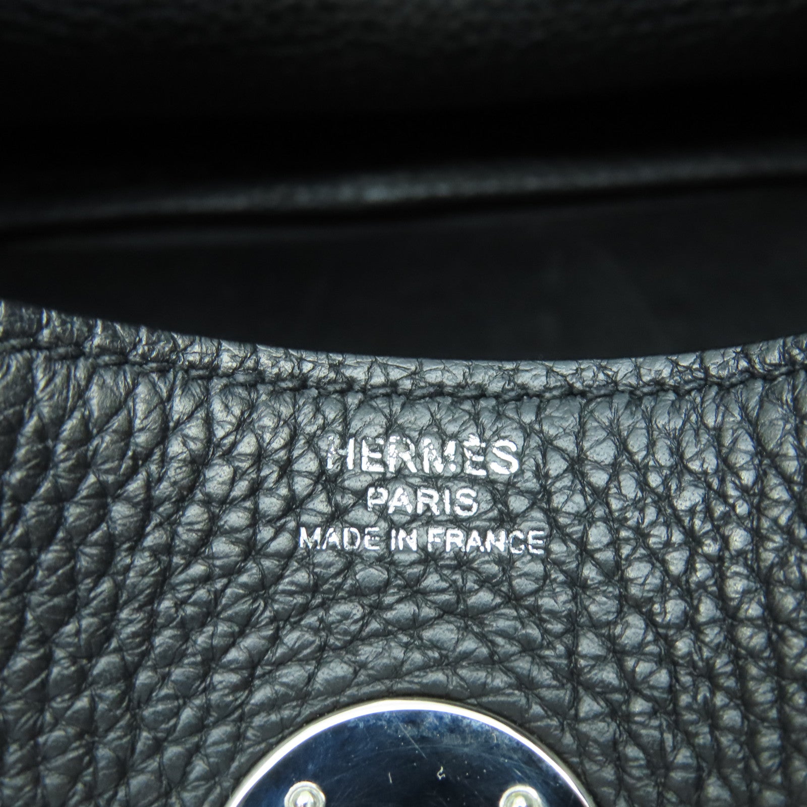 HERMES Taurillon Clemence皮革Lindy 26銀扣手挽肩背兩用袋黑色