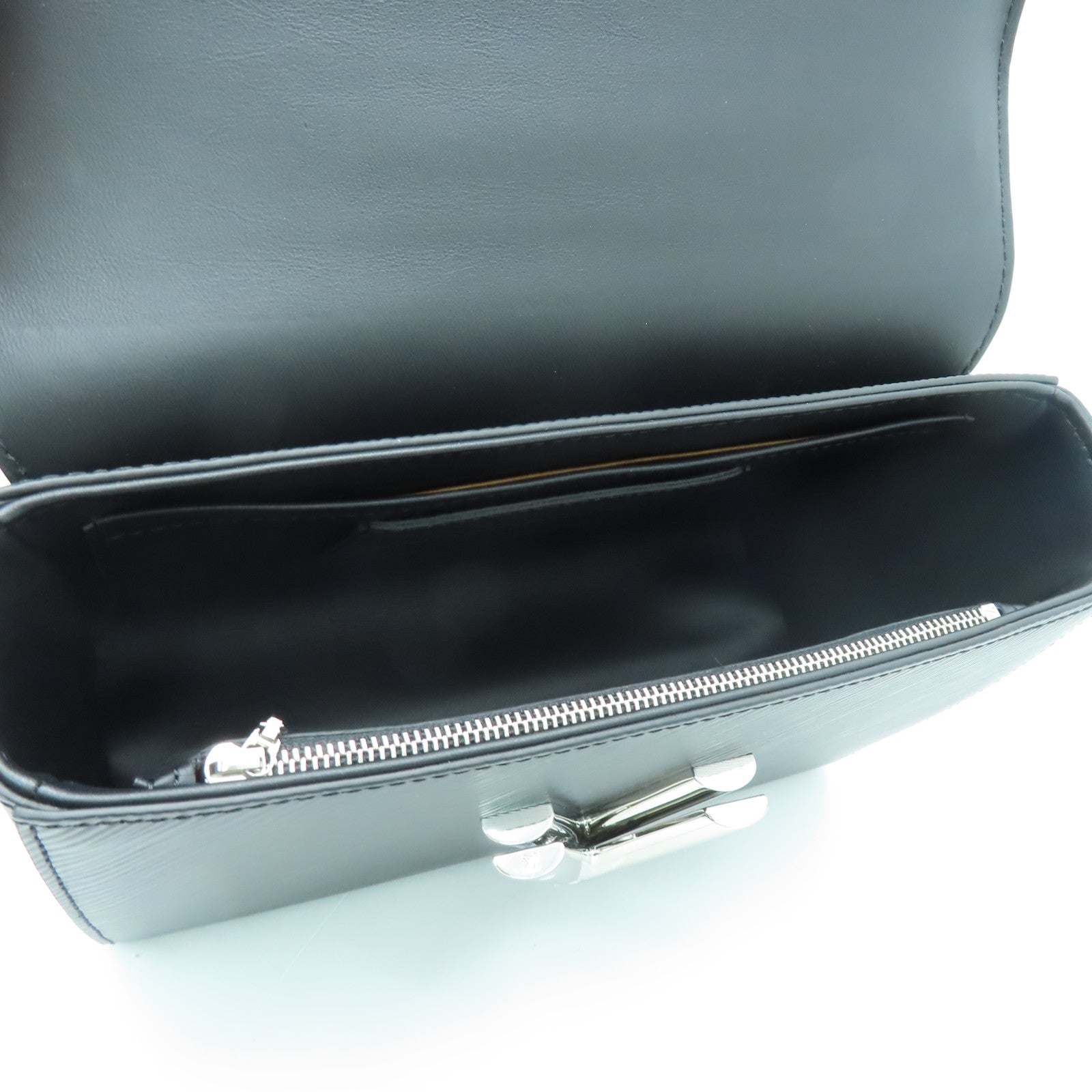 LOUIS VUITTON Epi Twist MM銀扣鏈帶肩背袋黑色