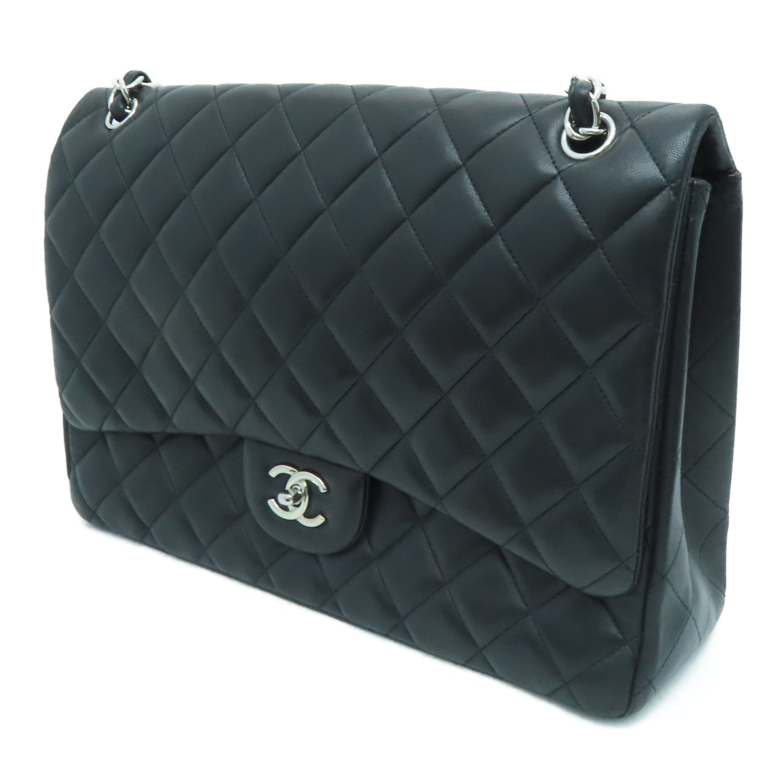 CHANEL 【激減優惠】菱格羊皮皮革Maxi Classic Flap銀扣鏈帶肩背袋黑色