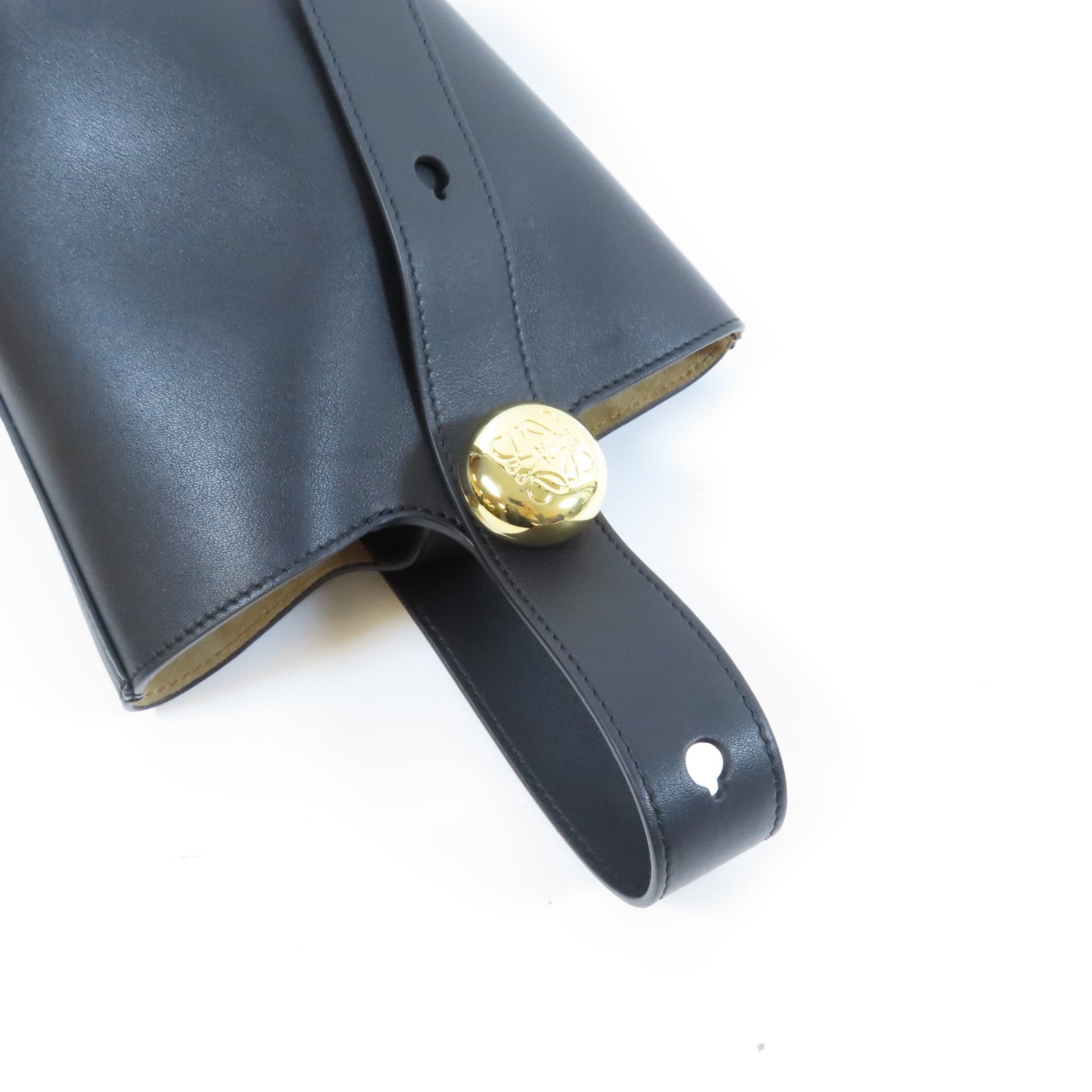 LOEWE 牛皮皮革Mini Pebble Bucket bag金扣手挽肩背兩用袋黑色