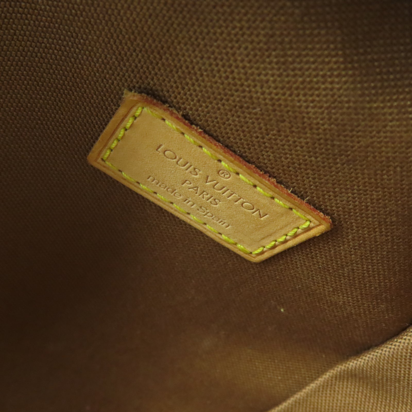 LOUIS VUITTON Monogram Pochette Gange金扣胸包棕色