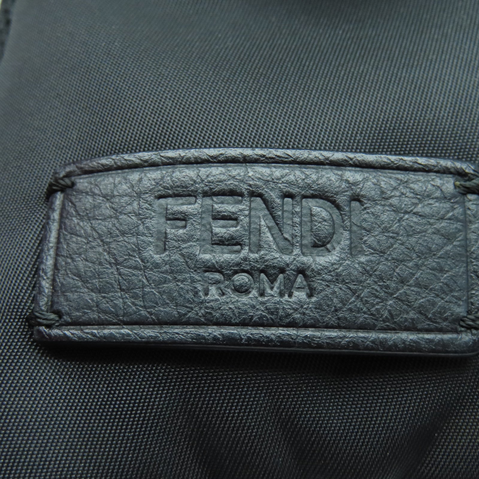 FENDI 尼龍Backpack銀扣背包黑色