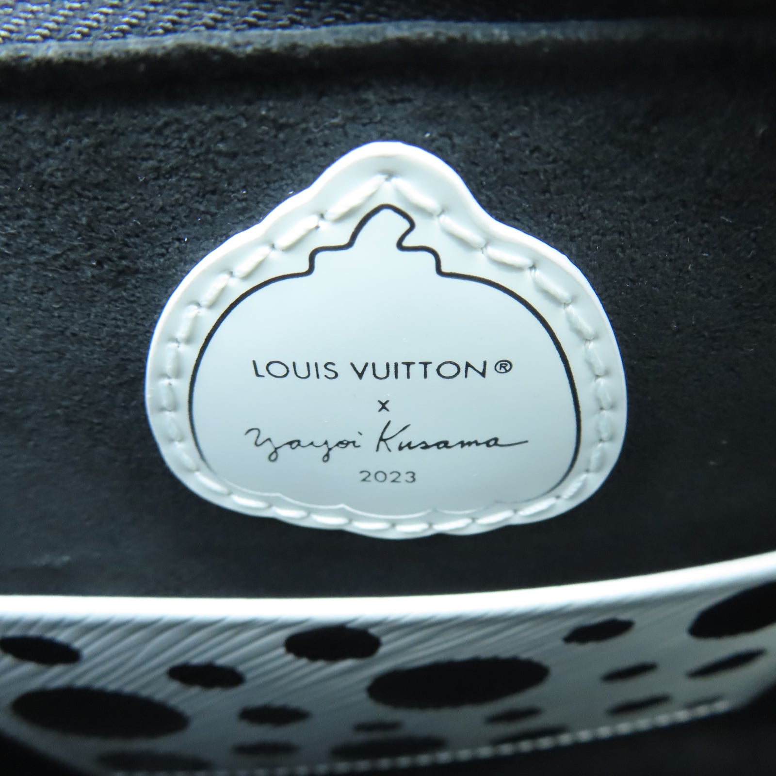 LOUIS VUITTON Epi皮革YK Alma BB銀扣手挽肩背兩用袋黑色/白色