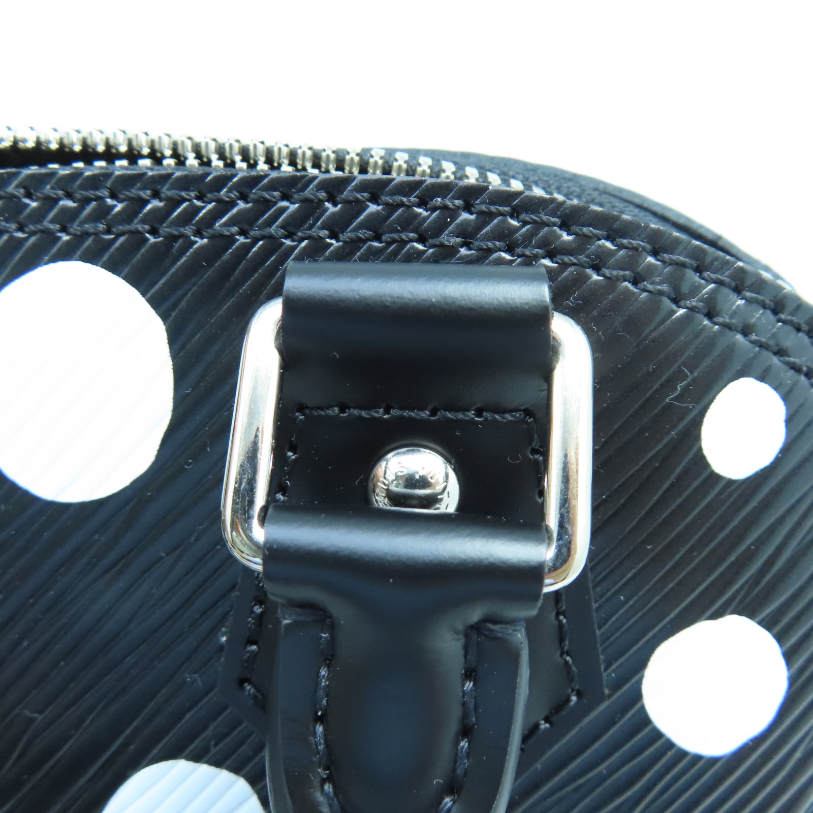 LOUIS VUITTON Epi皮革YK Alma BB銀扣手挽肩背兩用袋黑色/白色
