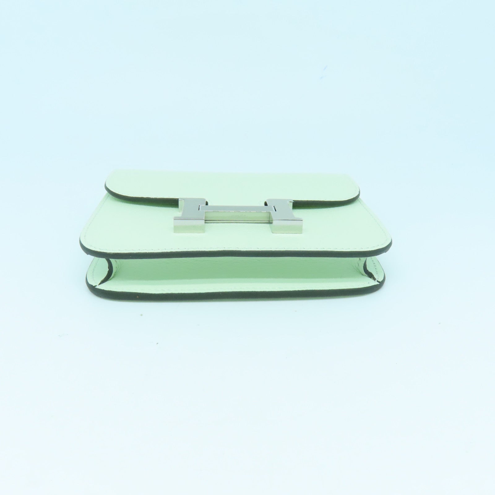 HERMES Evercolour皮革Constance Slim银扣腰包Vert Fizz绿色