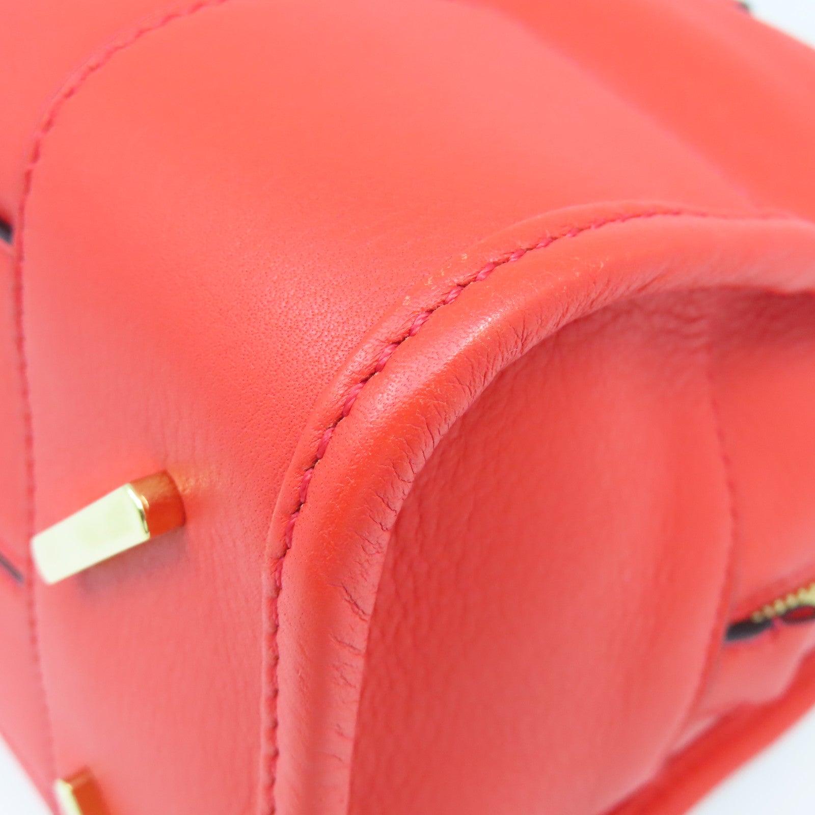 LOEWE cowhide leather Amazona 28 gold buckle handle shoulder bag red