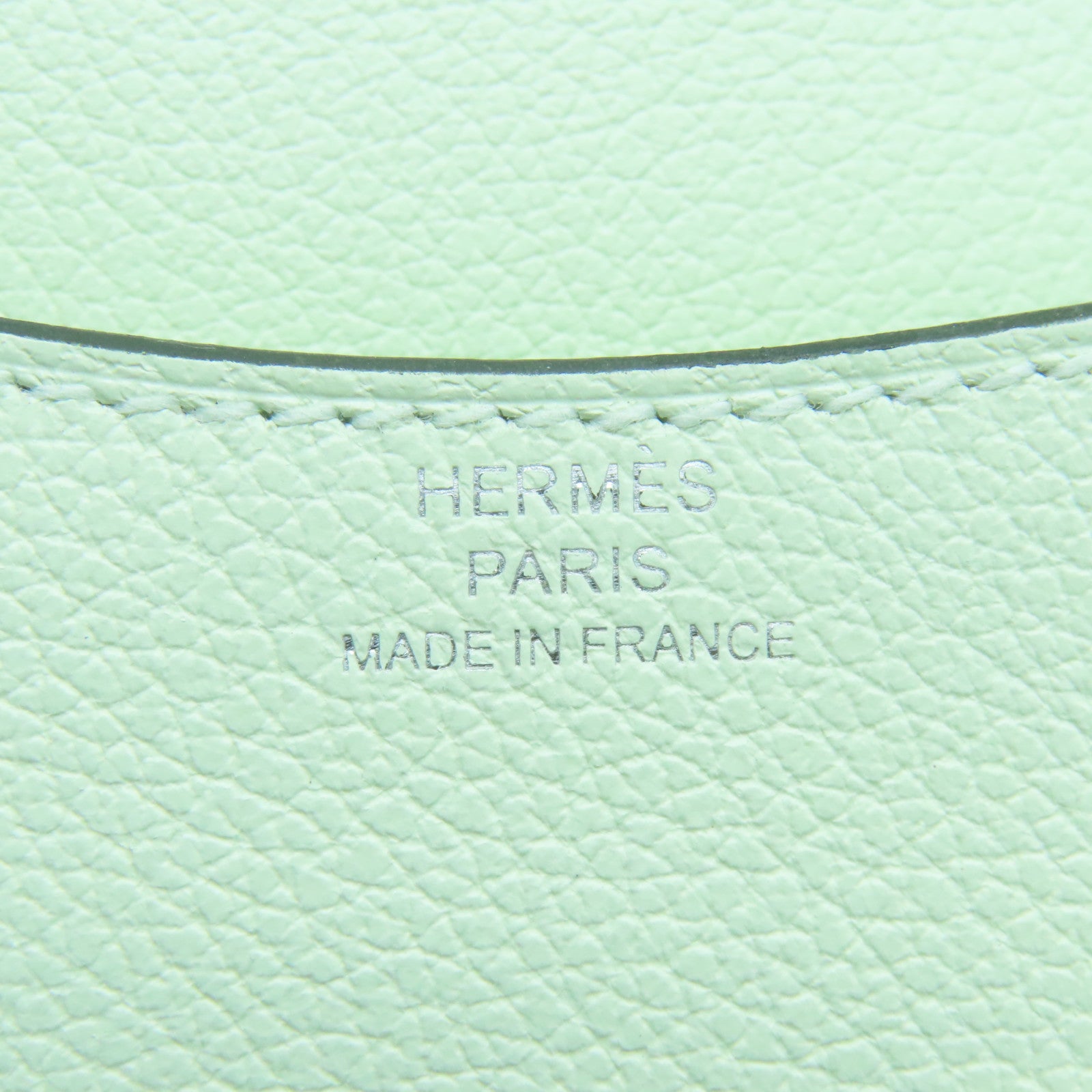 HERMES Evercolour皮革Constance Slim银扣腰包Vert Fizz绿色