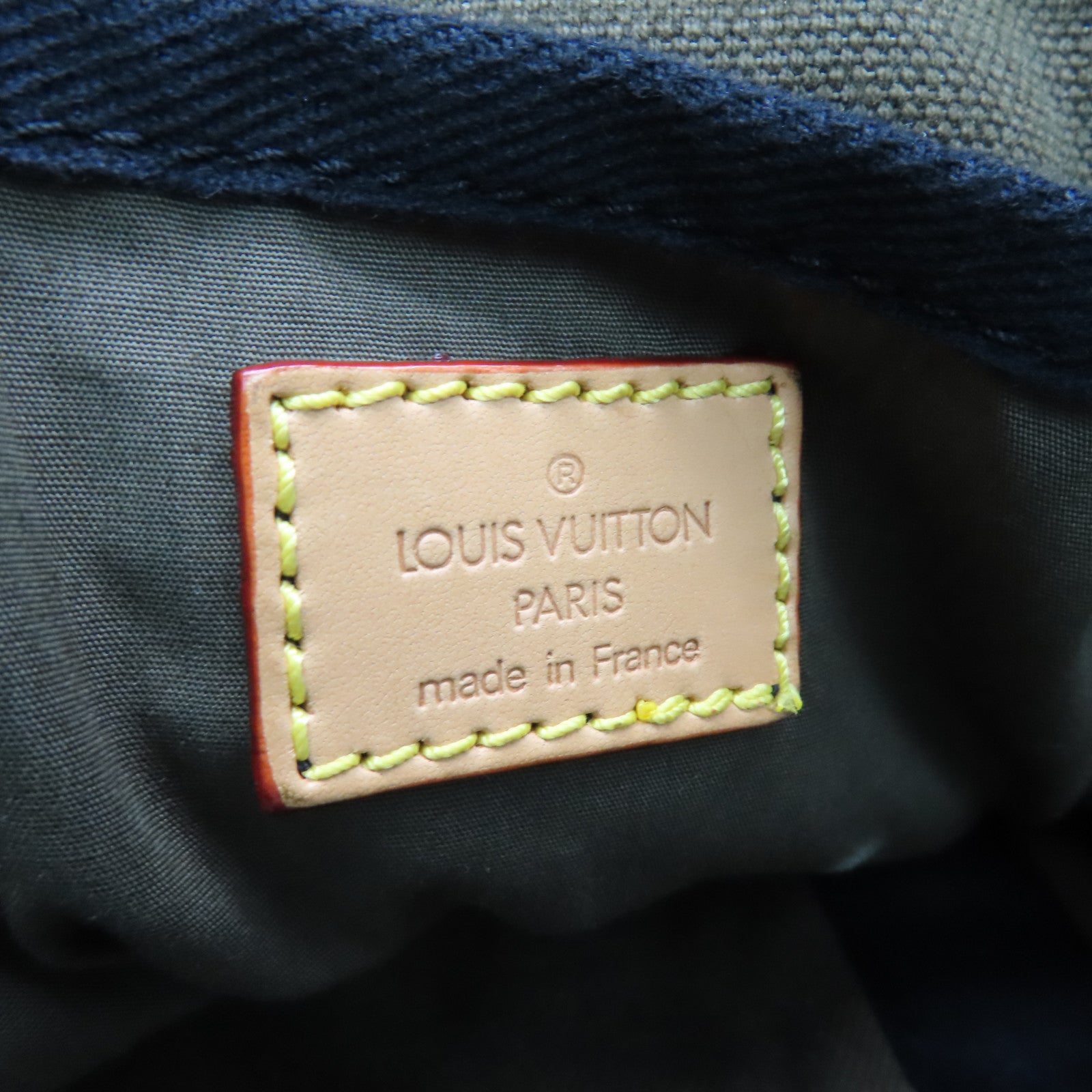 LOUIS VUITTON Monogramouflage Tray金扣肩背袋綠色/米色