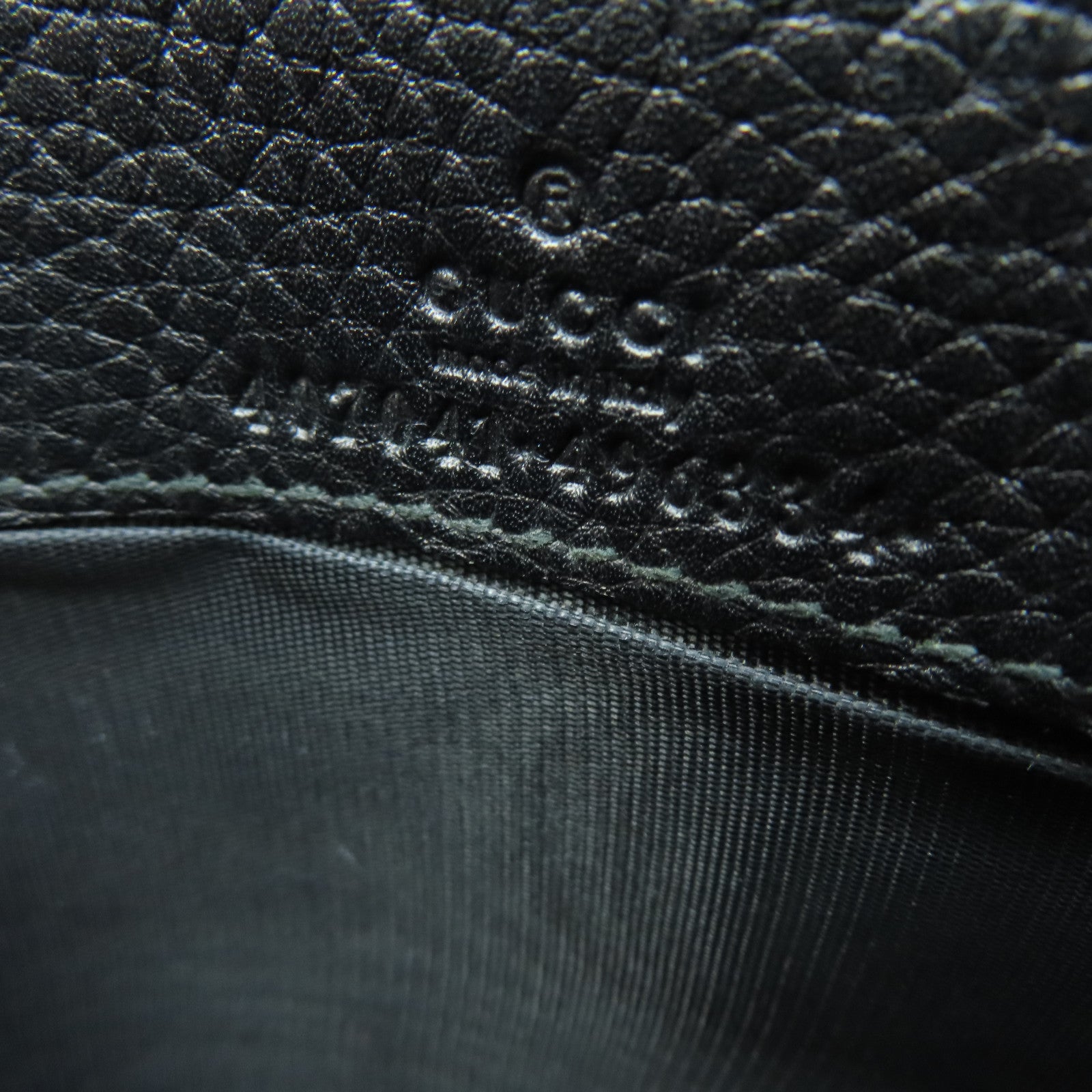 GUCCI 牛皮皮革Shoulder Bag金扣肩背袋黑色