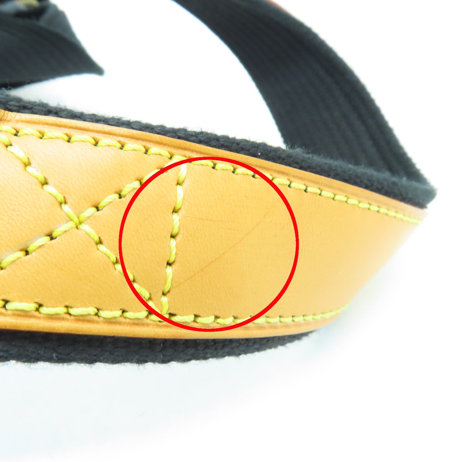 LOUIS VUITTON Monogramouflage Tray金扣肩背袋綠色/米色