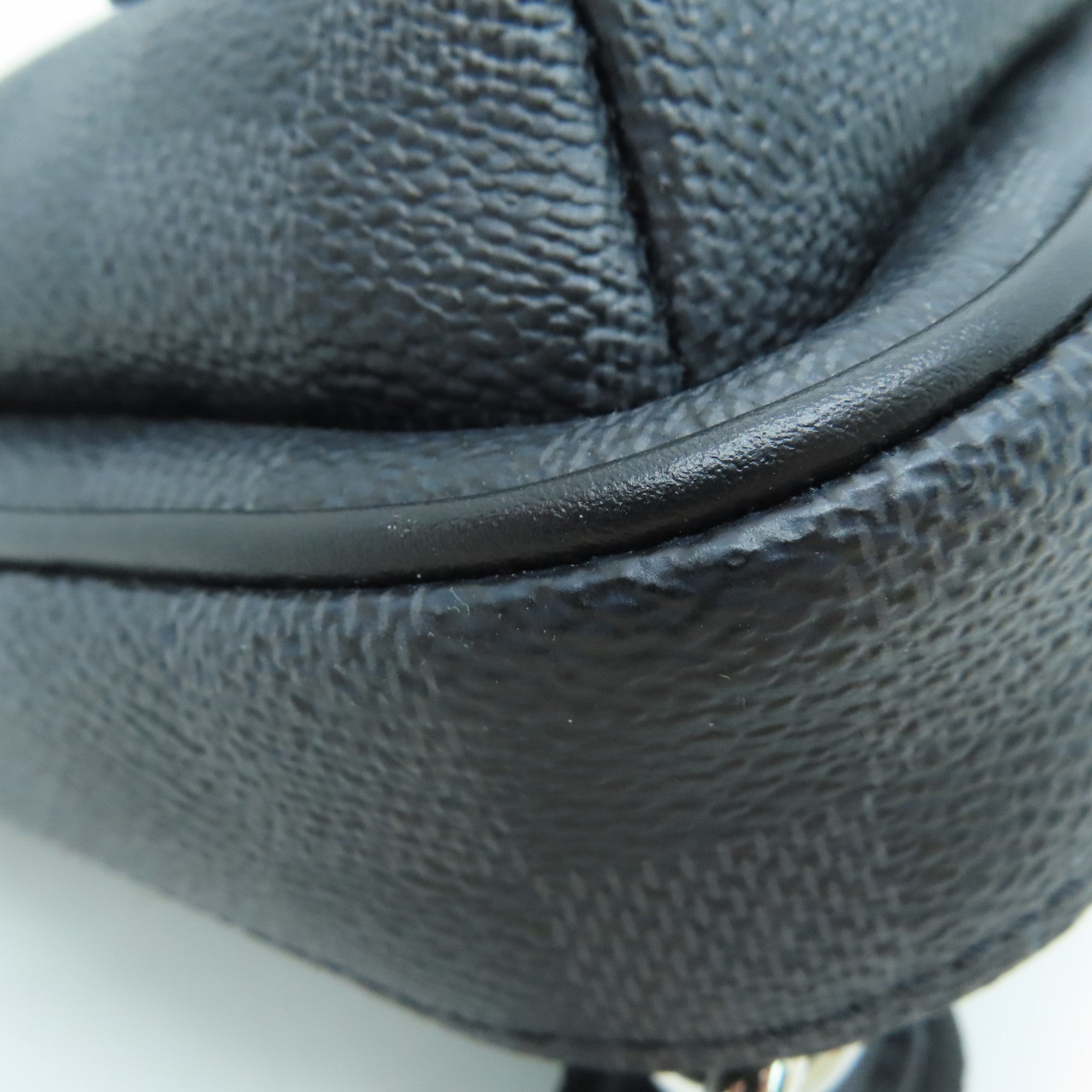 LOUIS VUITTON Damier Avenue Shoulder Bag银扣肩背袋黑色