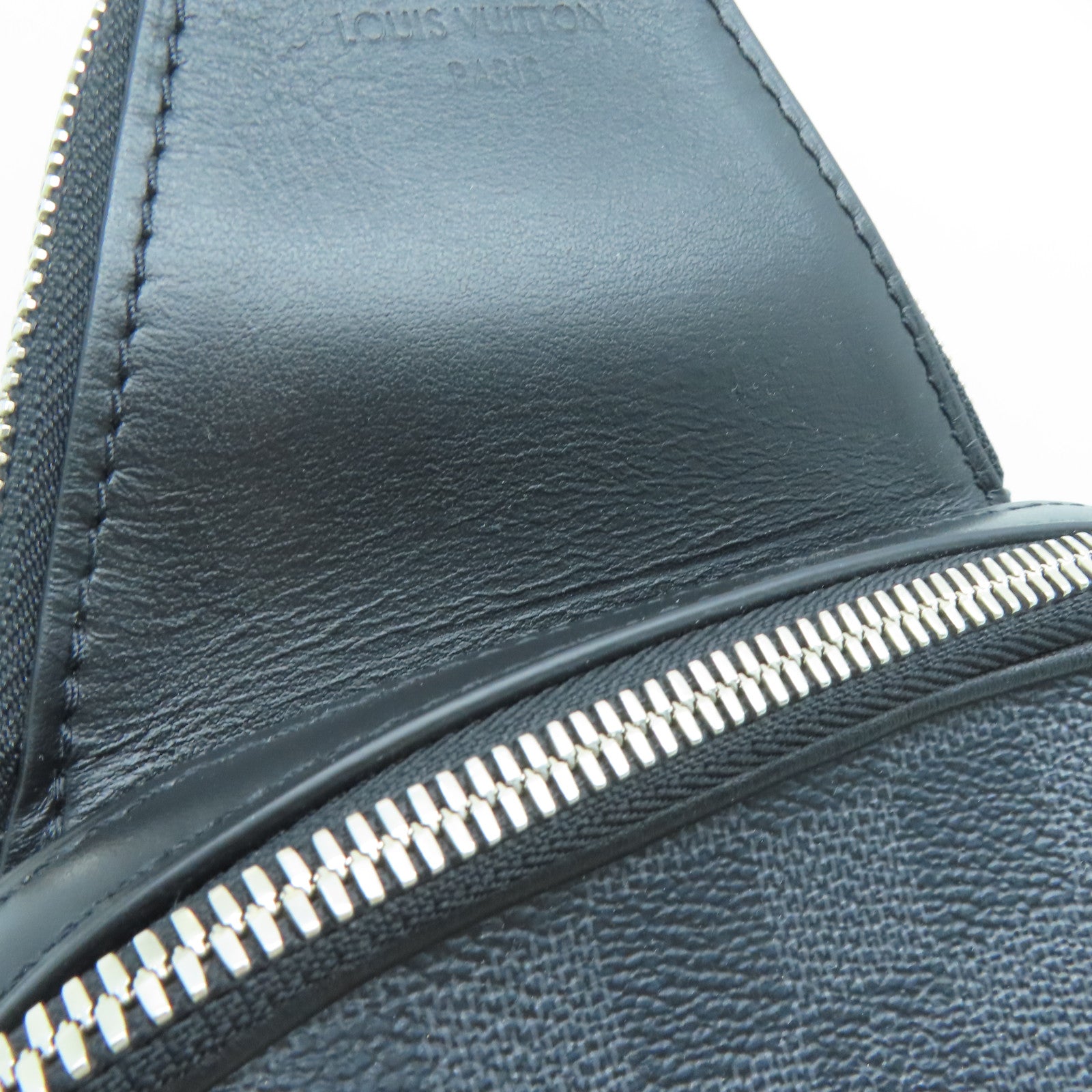 LOUIS VUITTON Damier Avenue Shoulder Bag银扣肩背袋黑色
