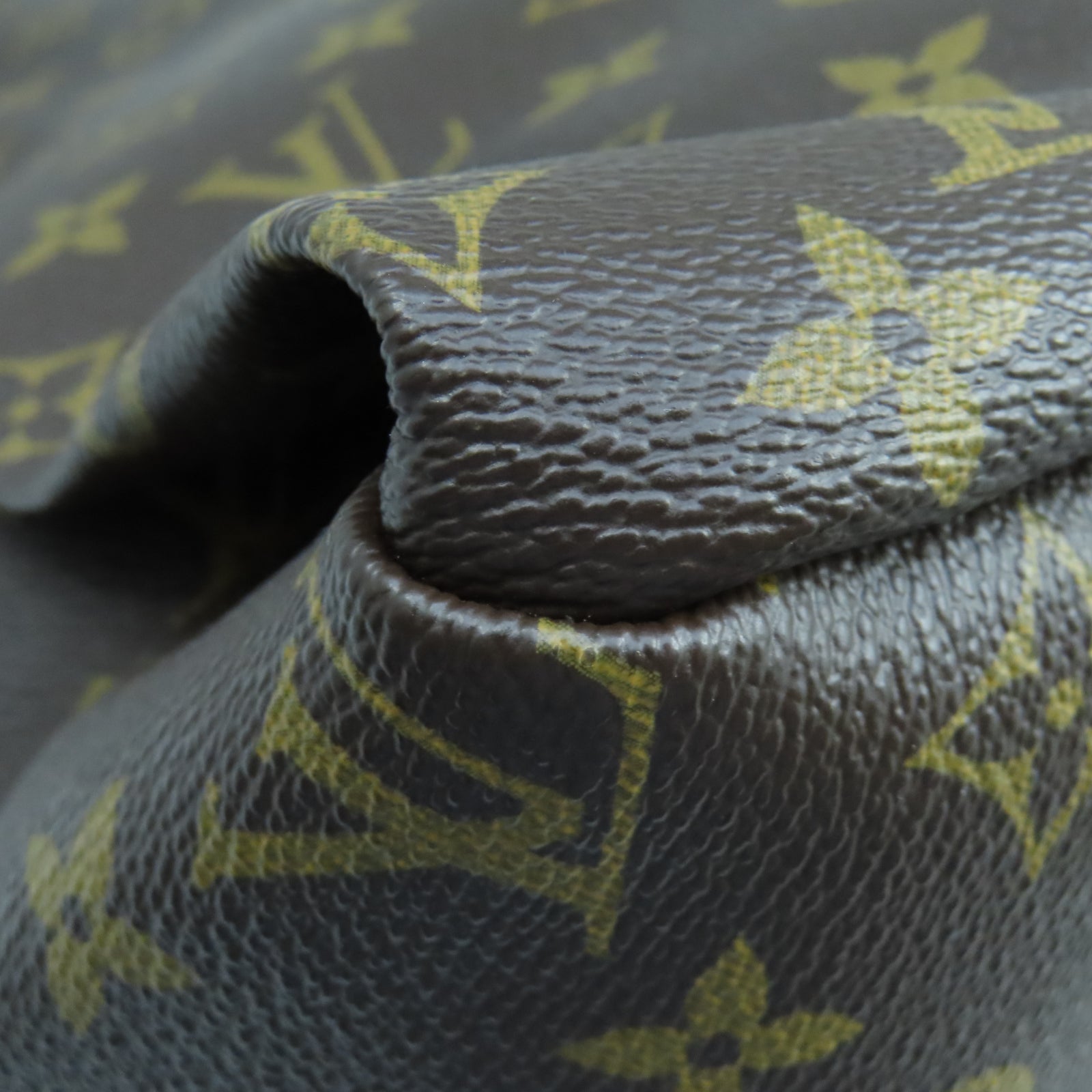 LOUIS VUITTON Monogram Artsy MM金扣手挽袋棕色