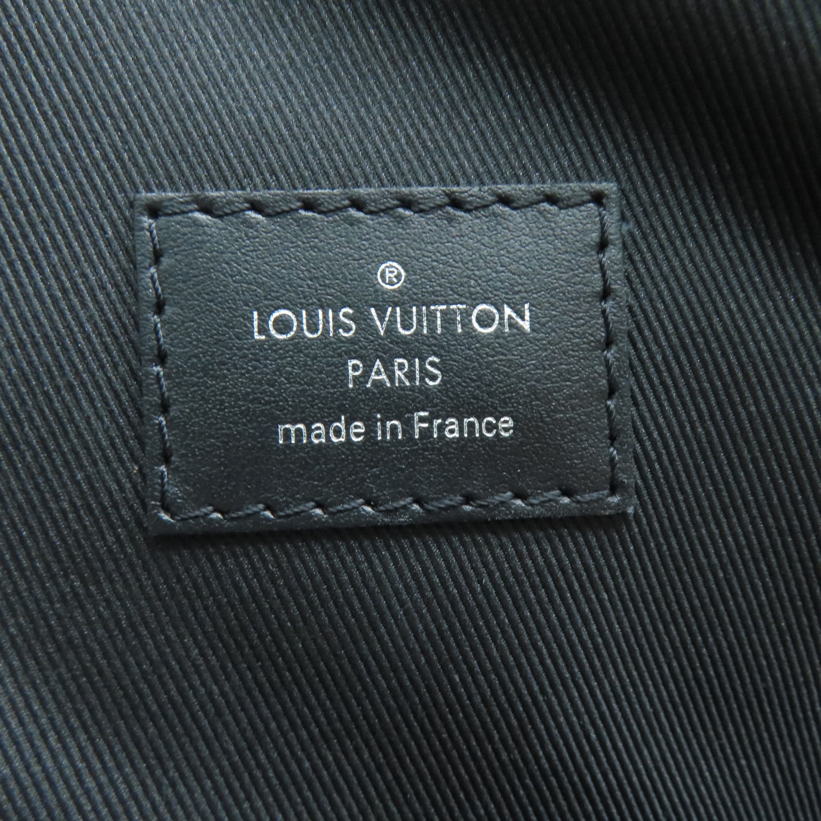 LOUIS VUITTON Damier Avenue Shoulder Bag银扣肩背袋黑色