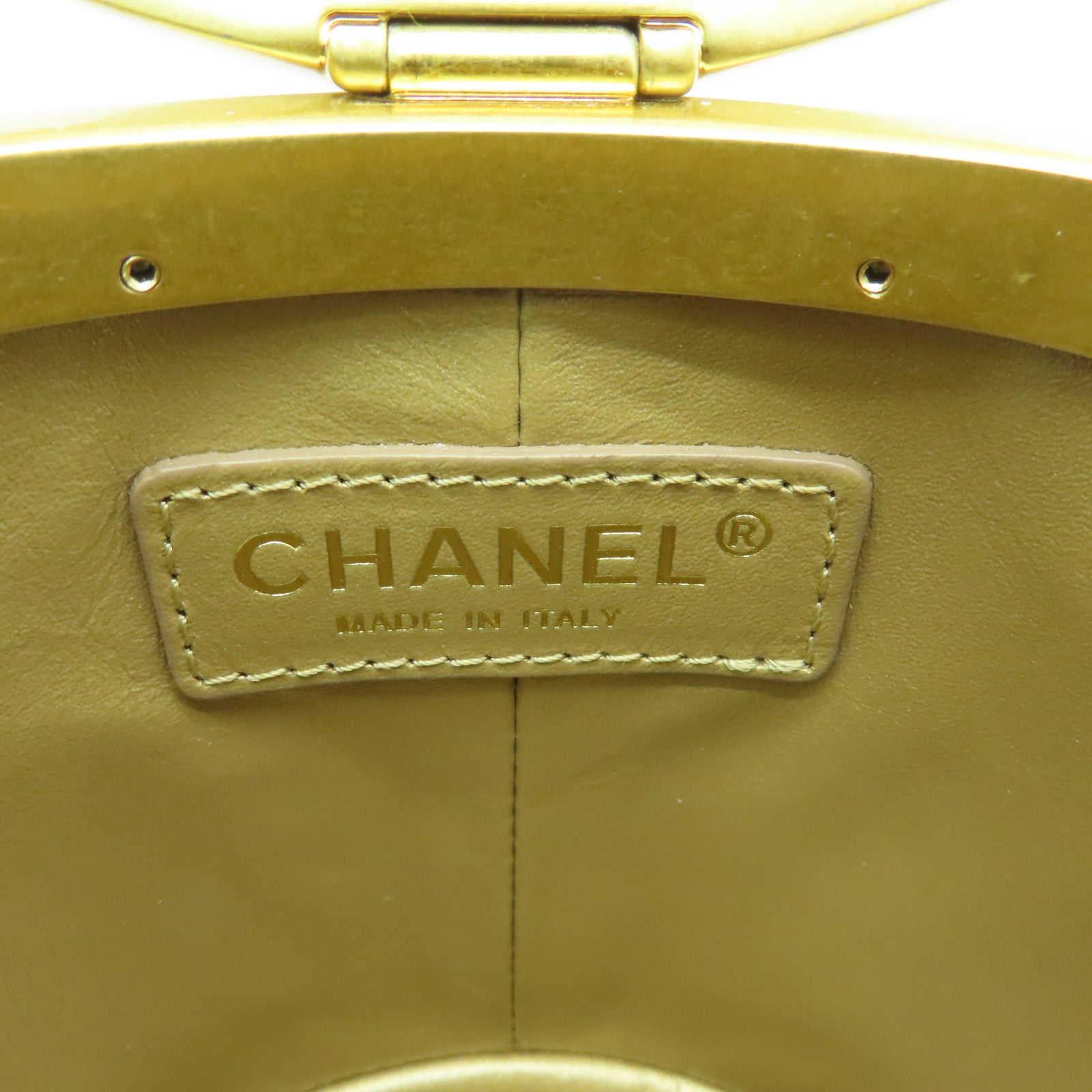 CHANEL rhombic cowhide leather Chain Shoulder Bag gold buckle chain shoulder bag black
