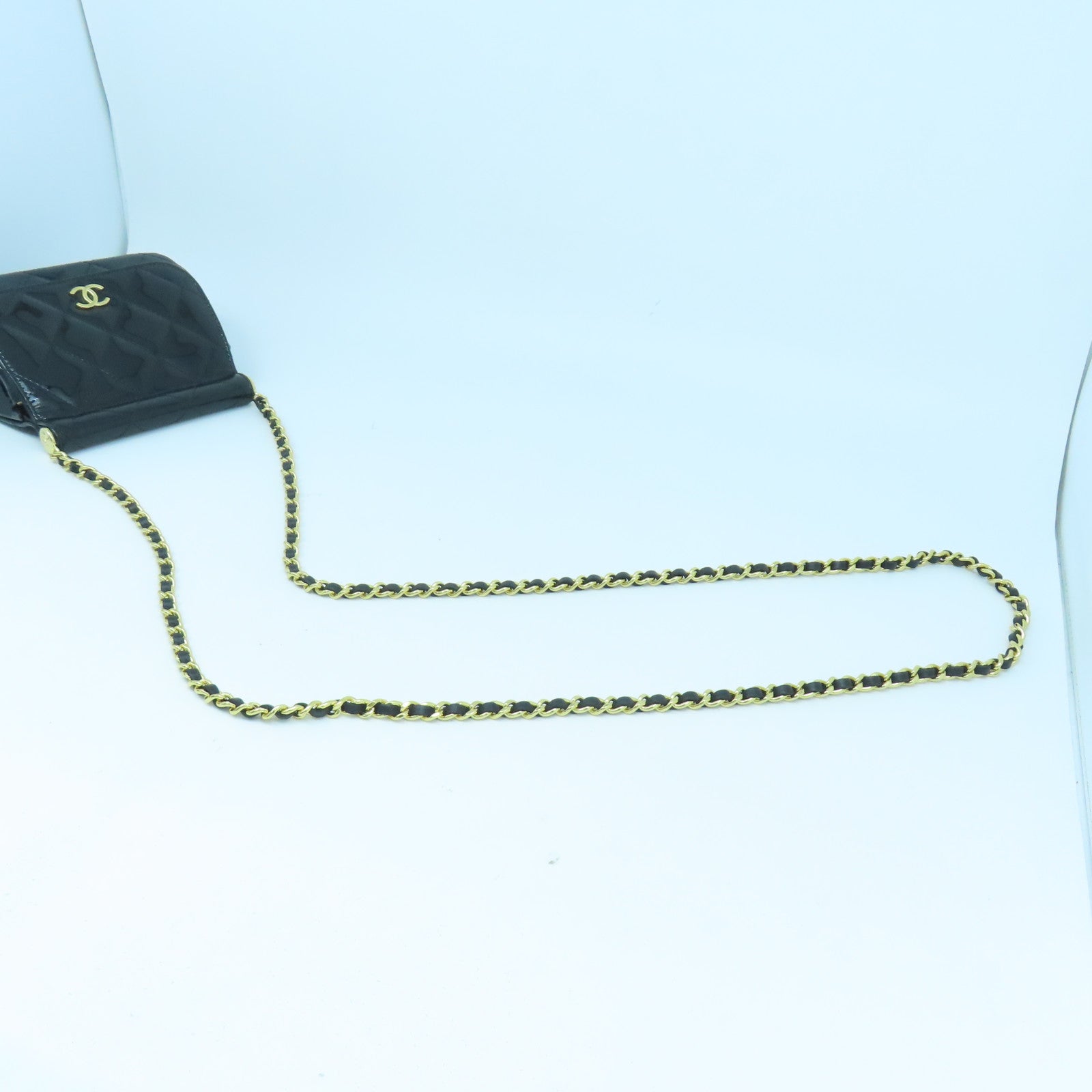 CHANEL 菱格漆皮皮革Chain Shoulder金扣鏈帶肩背袋黑色
