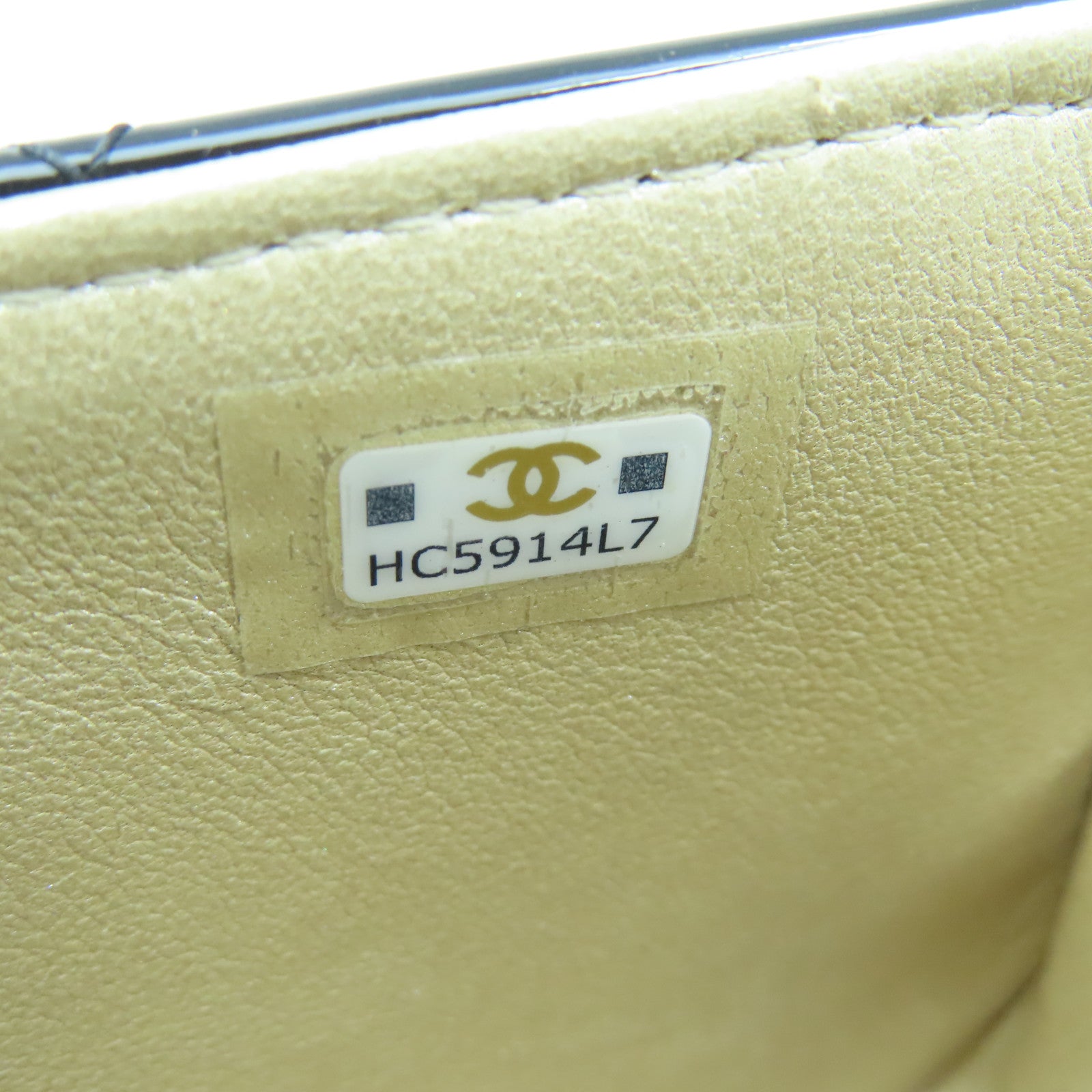 CHANEL 菱格漆皮皮革Chain Shoulder金扣鏈帶肩背袋黑色
