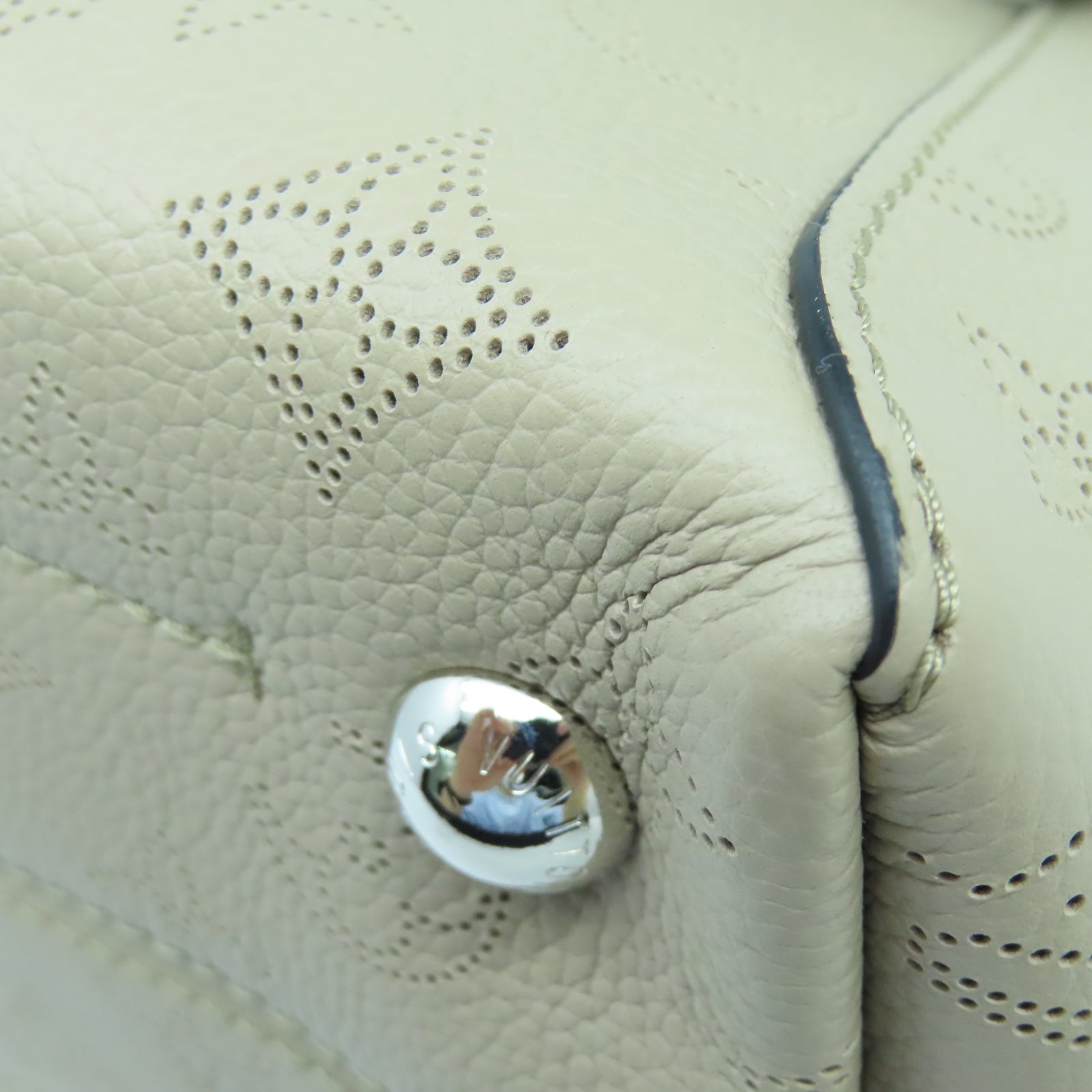 LOUIS VUITTON Monogram Mahina Hina PM銀扣手挽肩背兩用袋白色