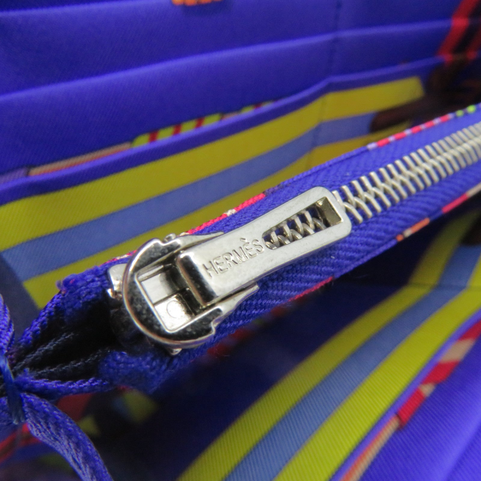 HERMES Epsom皮革Silk In Long Wallet拉鏈長錢包Etoupe啡色