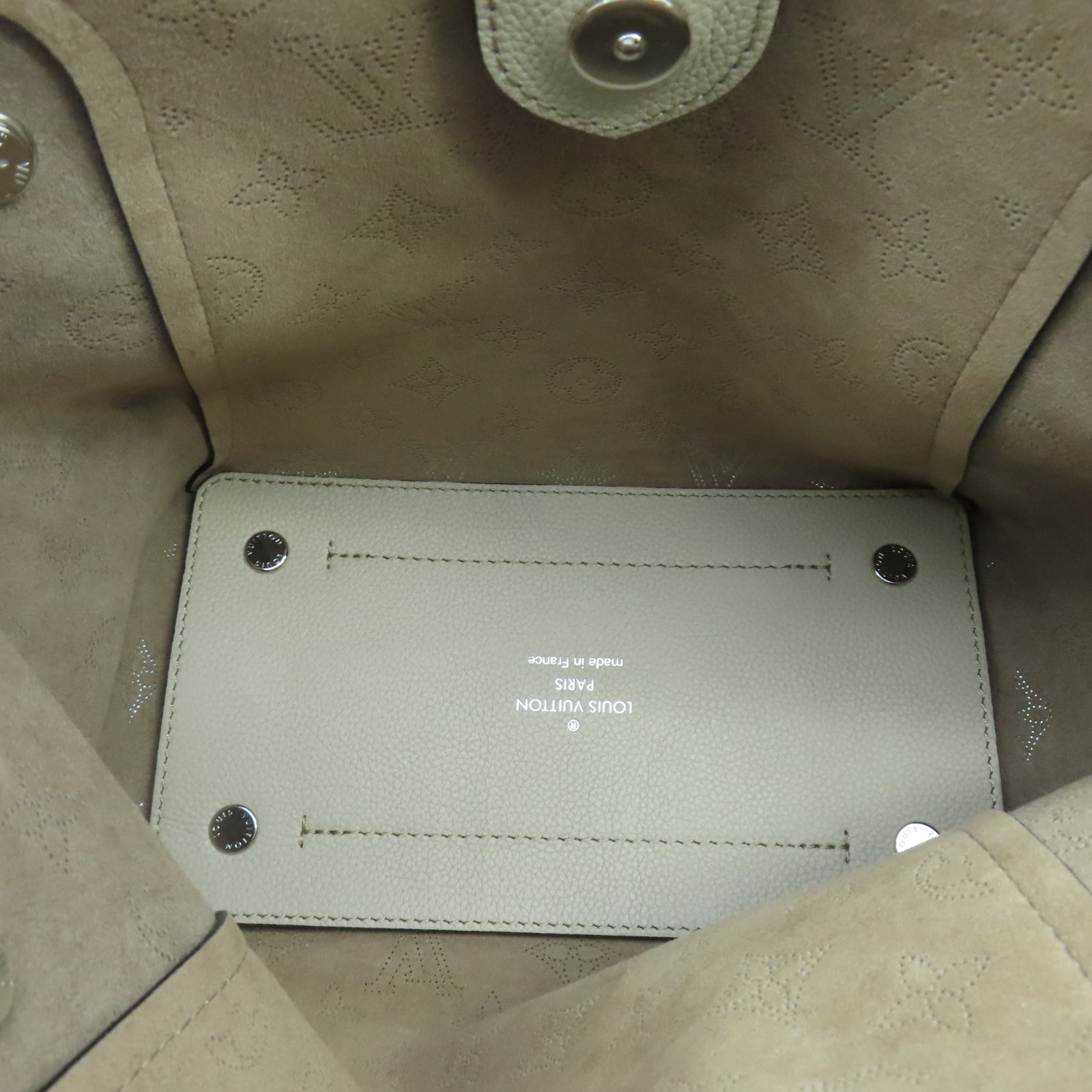 LOUIS VUITTON Monogram Mahina Hina PM銀扣手挽肩背兩用袋白色