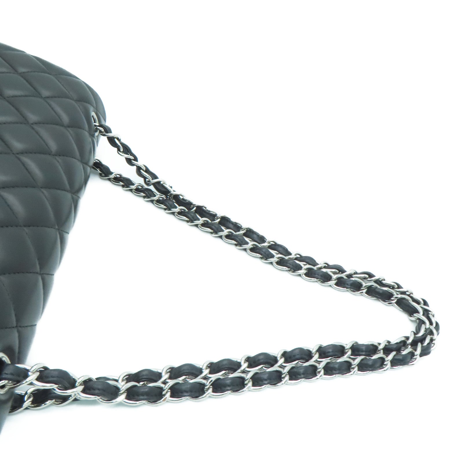 CHANEL 菱格羊皮皮革Classic Maxi Jumbo銀扣肩背袋黑色