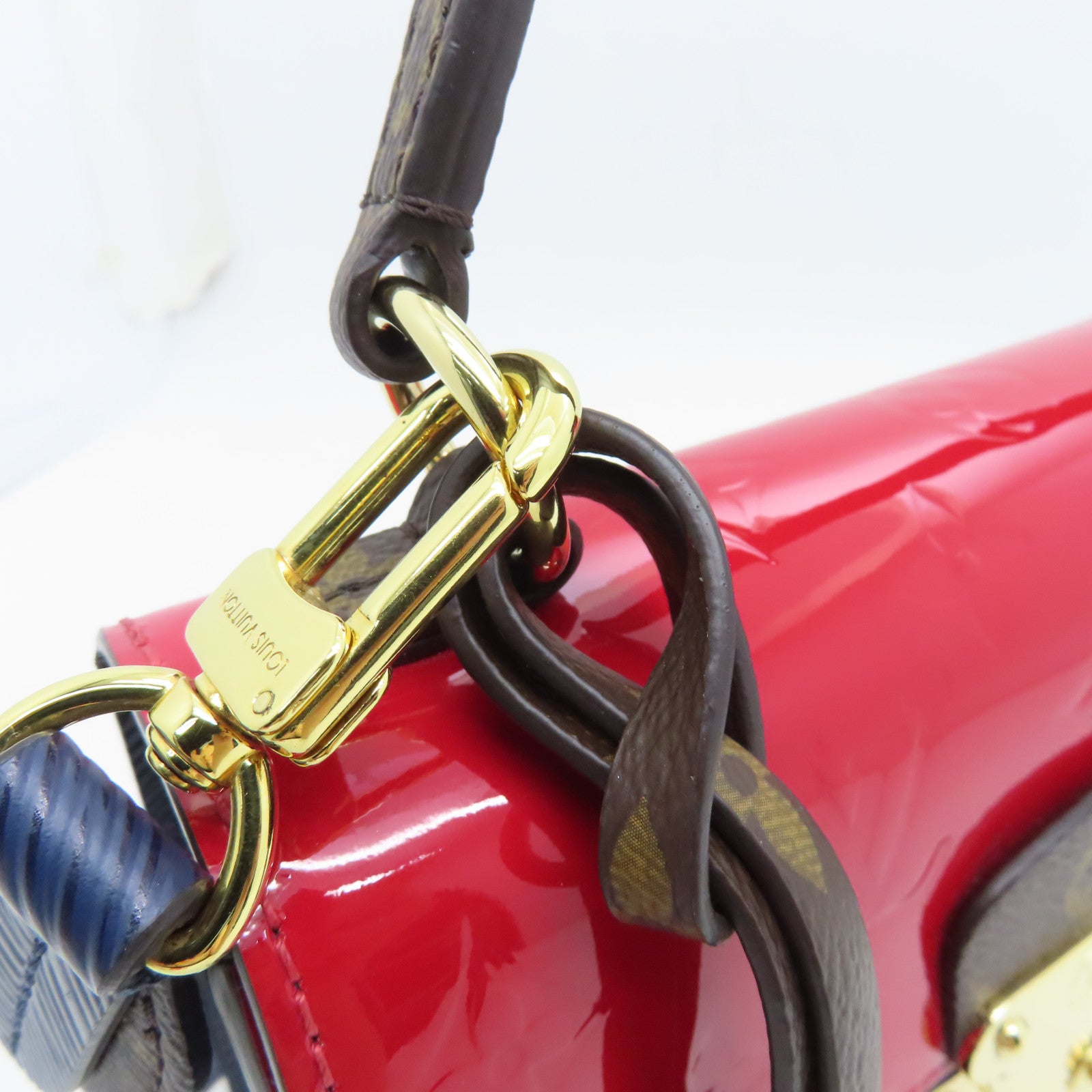 LOUIS VUITTON Monogram Vernis Spring Street金扣手挽肩背两用袋红色