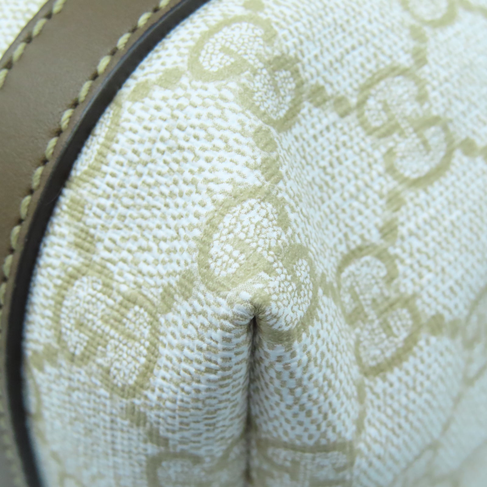 GUCCI 塗層帆布Tote Bag金扣手挽袋白色