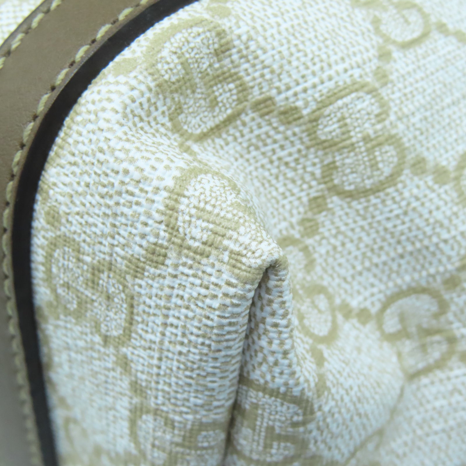 GUCCI 塗層帆布Tote Bag金扣手挽袋白色