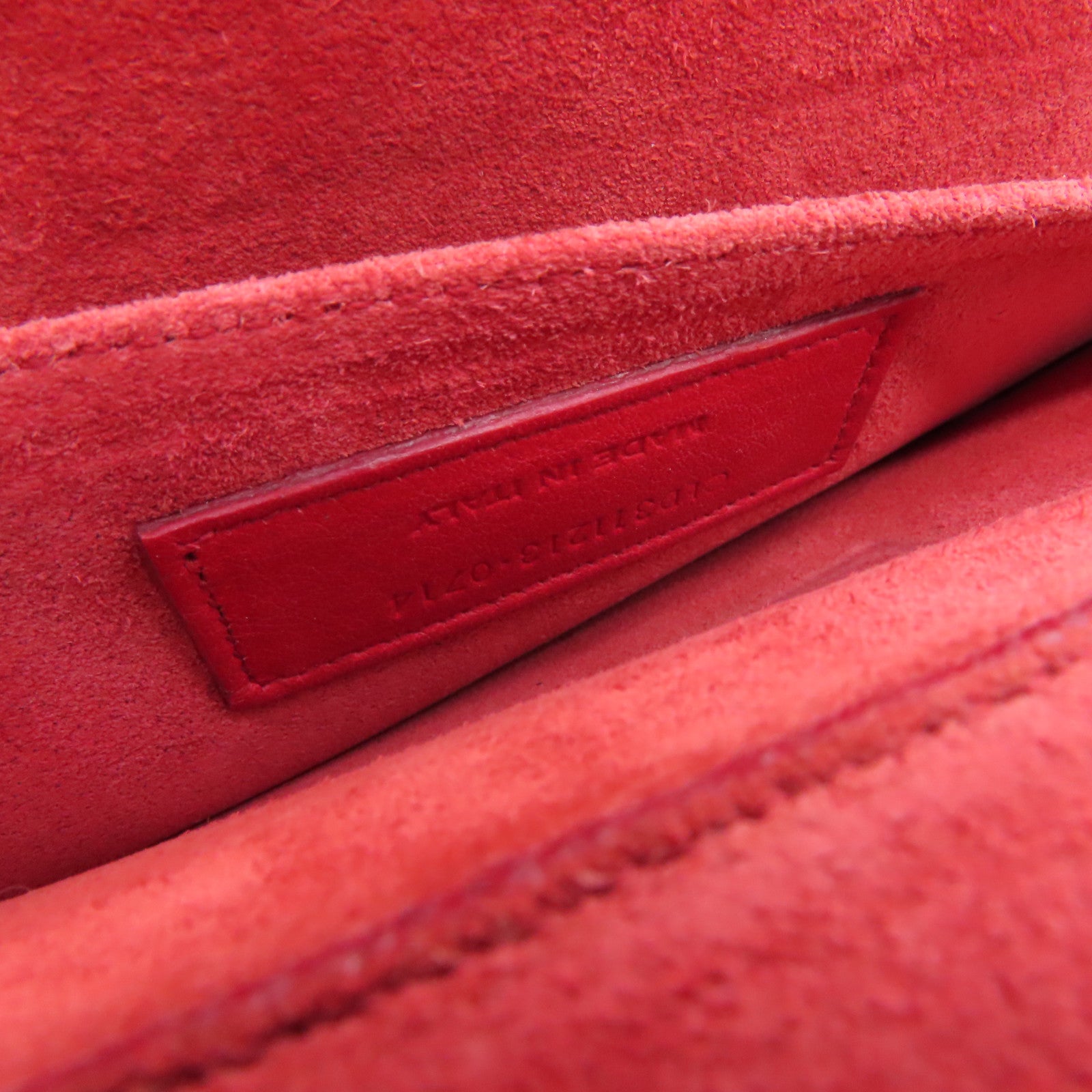 YVES SAINT LAURENT 牛皮皮革Clutch Bag金扣手拿包紅色