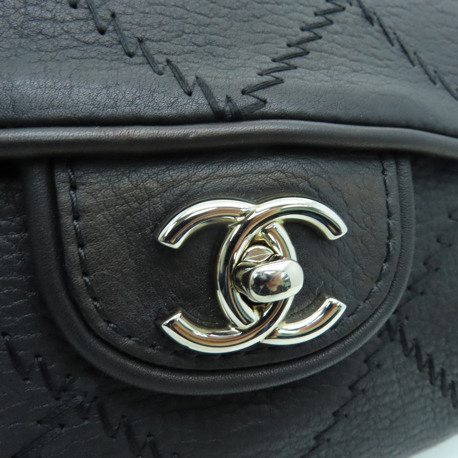 CHANEL 【激減優惠】菱格牛皮皮革Chain Shoulder Bag銀扣鏈帶肩背袋黑色