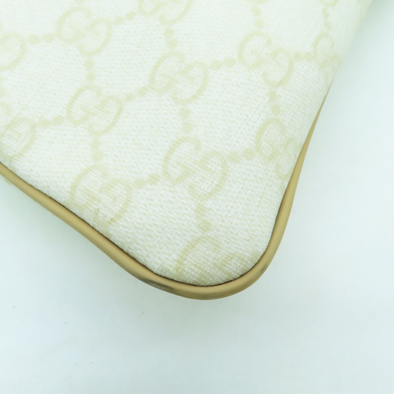GUCCI 【激減優惠】塗層帆布Shoulder Bag金扣肩背袋米色/白色