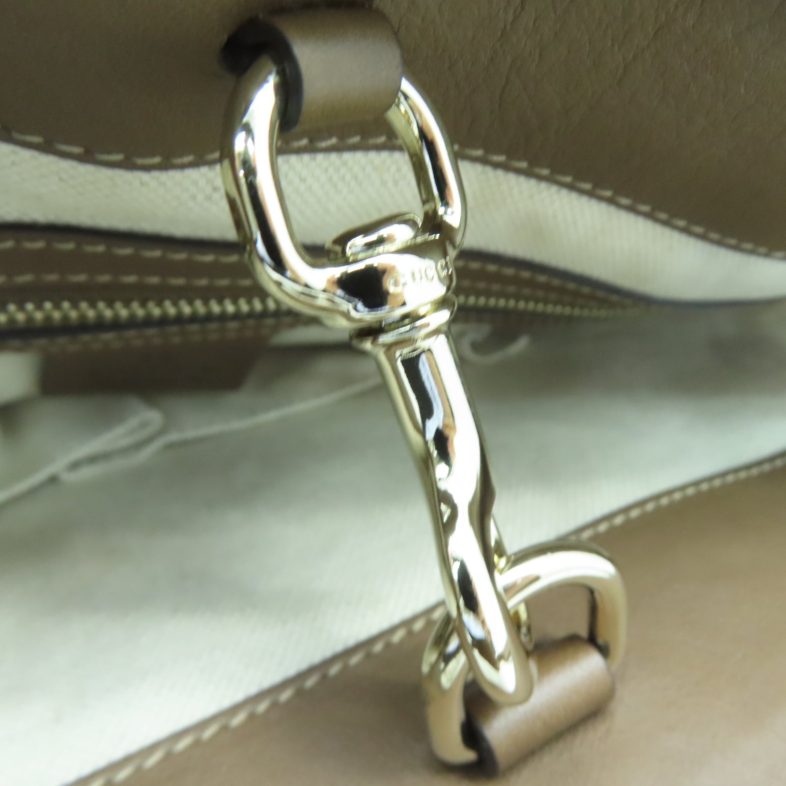 GUCCI 塗層帆布Tote Bag金扣手挽袋白色