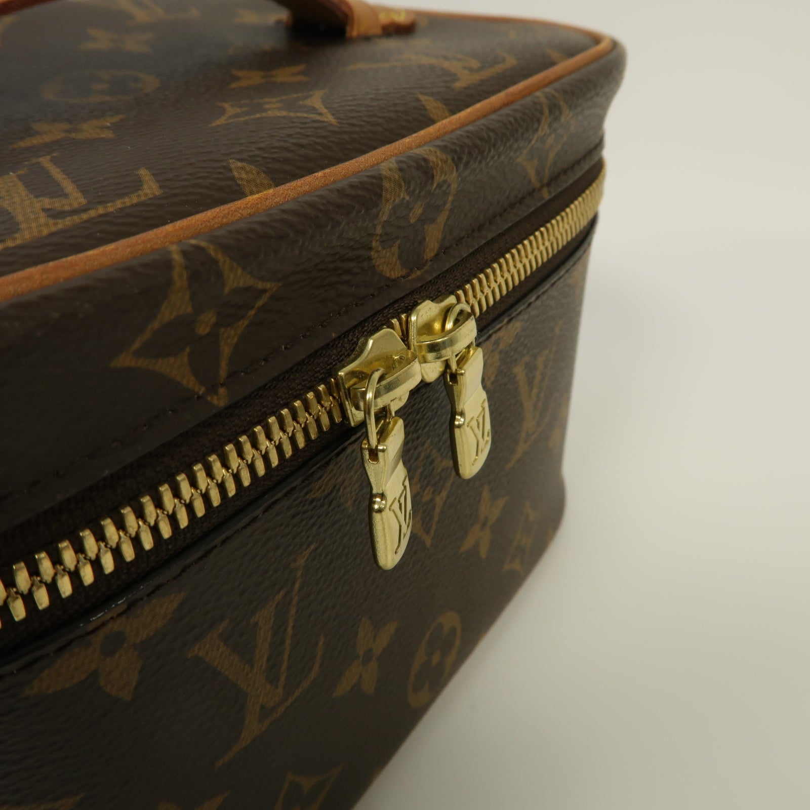LOUIS VUITTON Monogram Nice Mini金扣化妝袋啡色