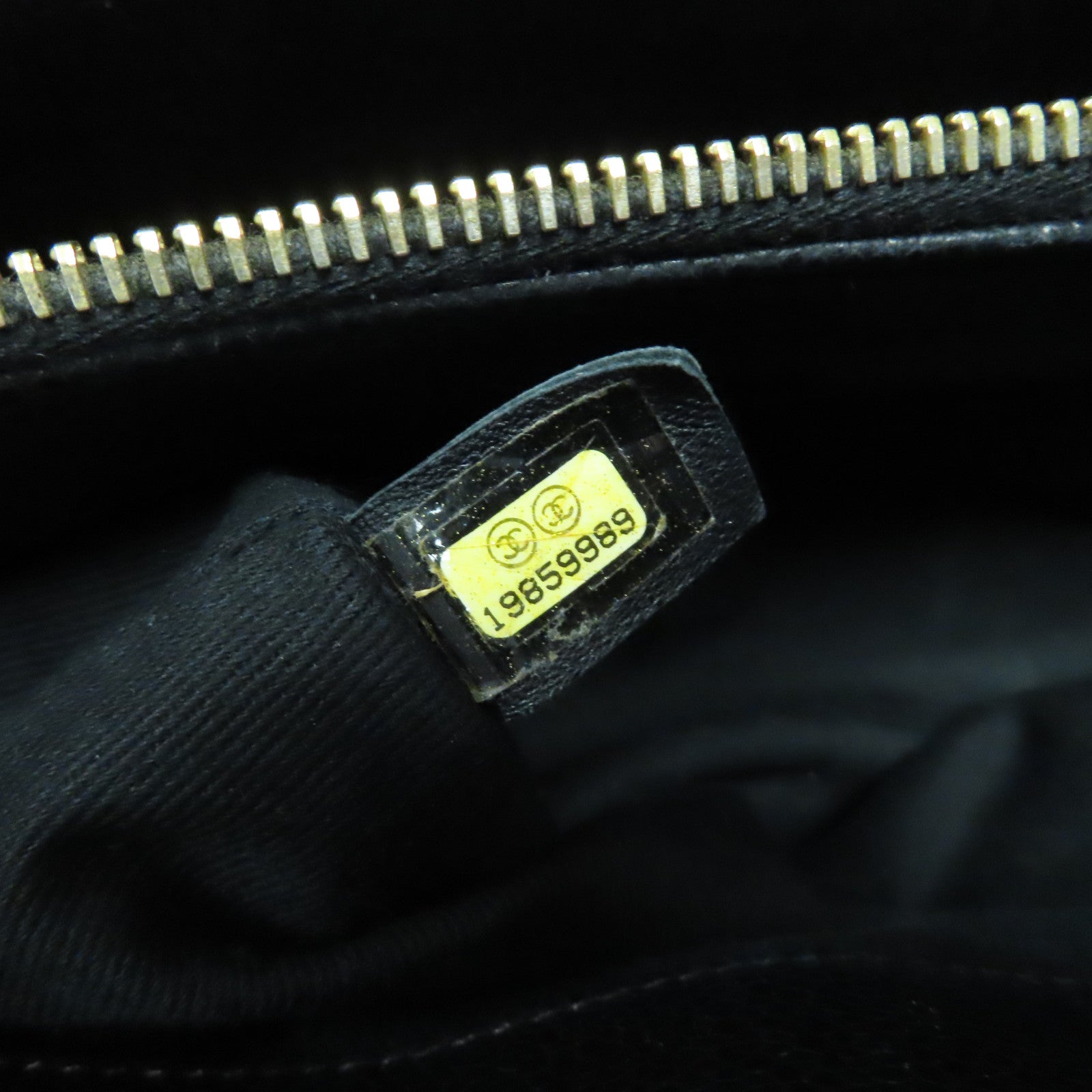 CHANEL 菱格Caviar皮革Tote Bag金扣鏈帶肩背袋黑色