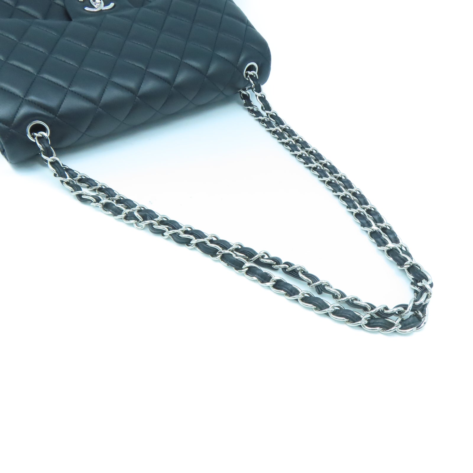 CHANEL 菱格羊皮皮革Jumbo銀扣鏈帶肩背袋黑色
