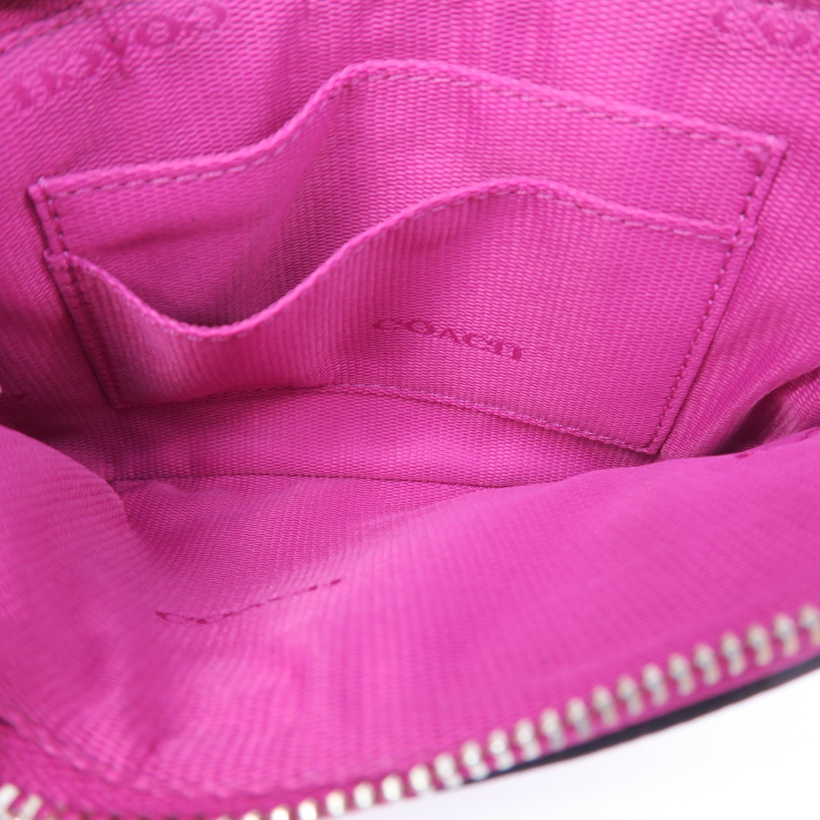 COACH 牛皮皮革Pouch Wallet銀扣手拿包粉紅色