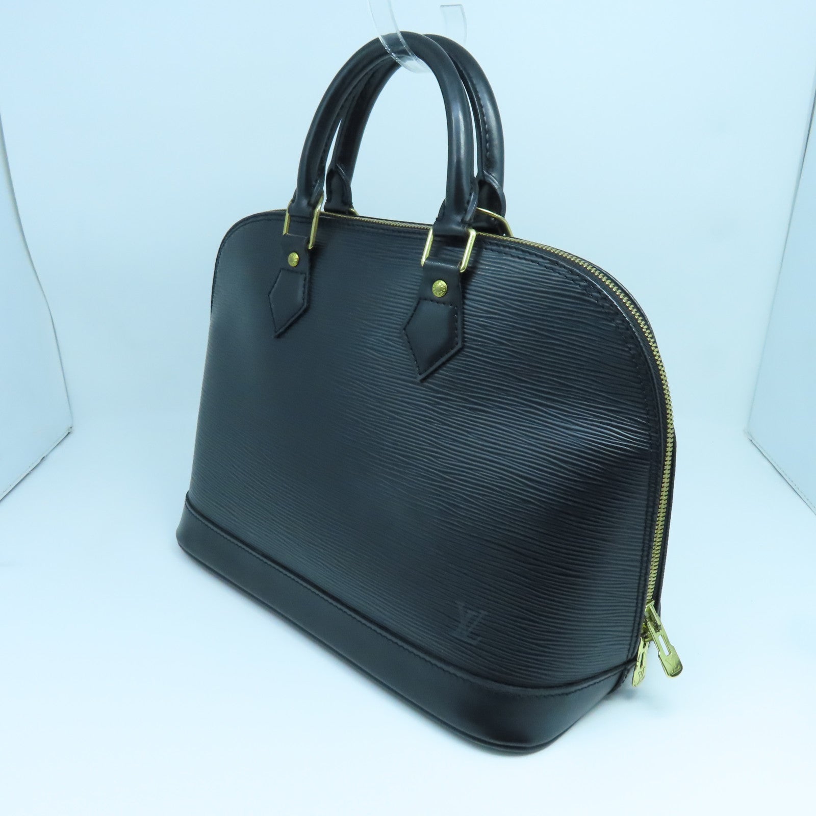 LOUIS VUITTON Epi Alma PM金扣手挽袋黑色