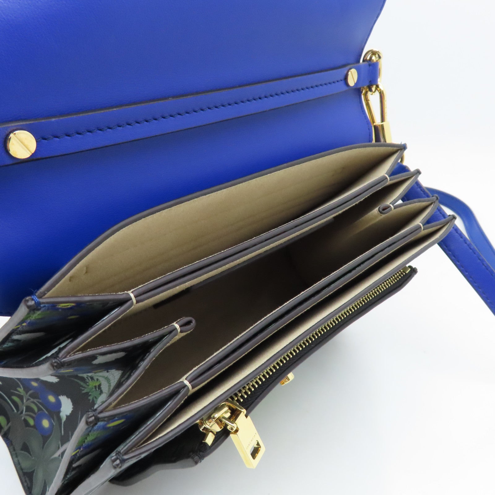 GIVENCHY Sheepskin Leather Shoulder Bag Gold Buckle Handle Shoulder Bag Blue