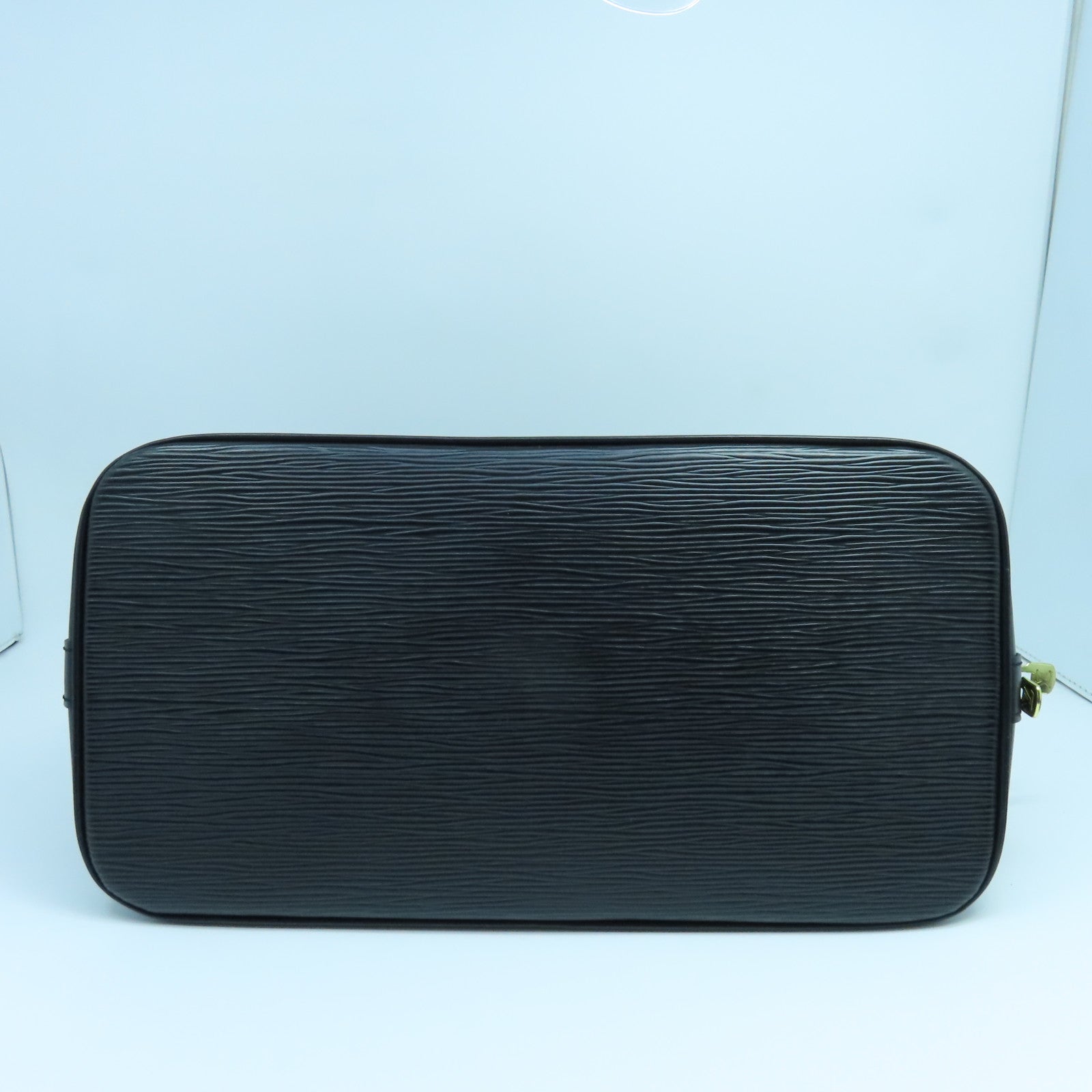 LOUIS VUITTON Epi Alma PM金扣手挽袋黑色