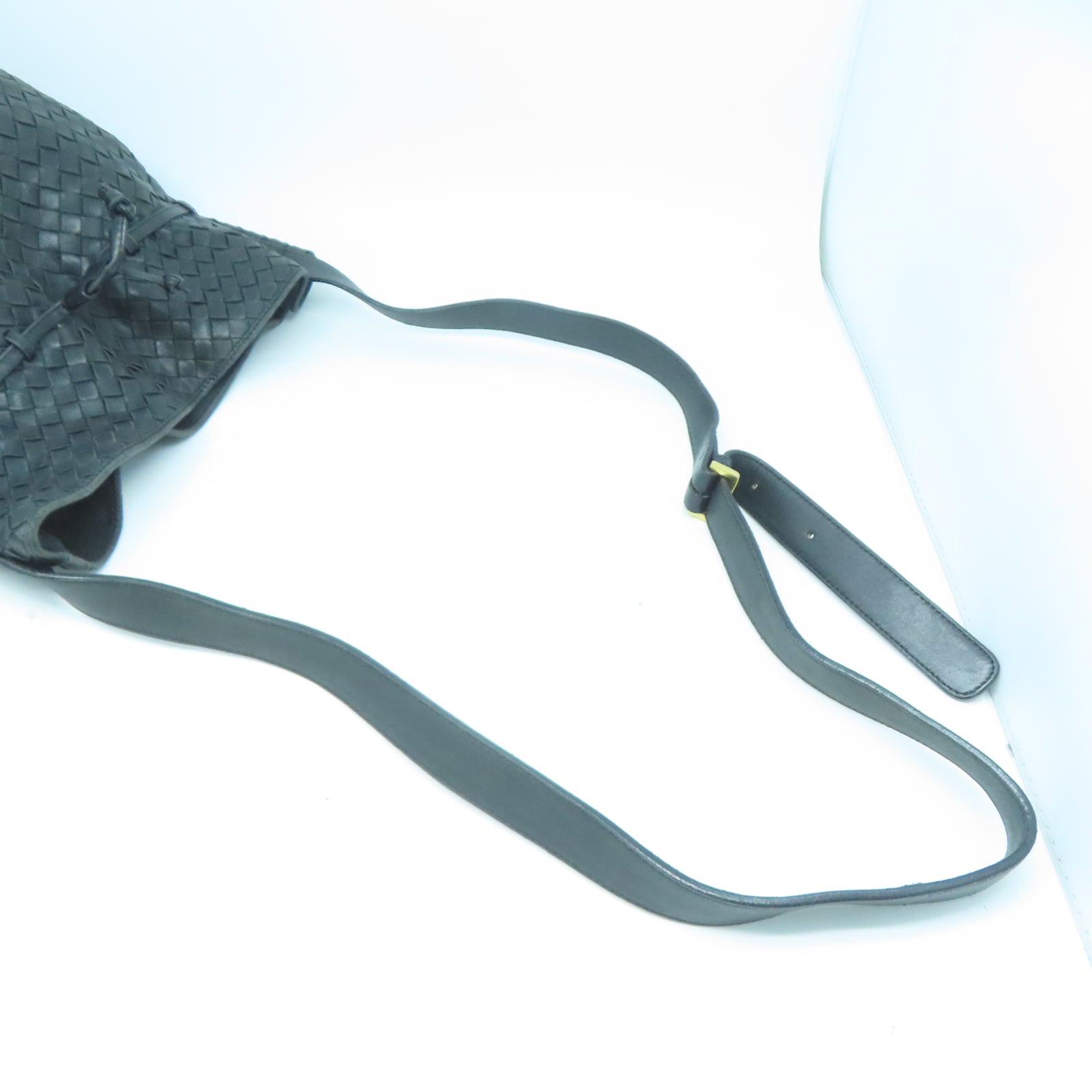 BOTTEGA VENETA 羊皮皮革Shoulder Bag金扣肩背袋黑色